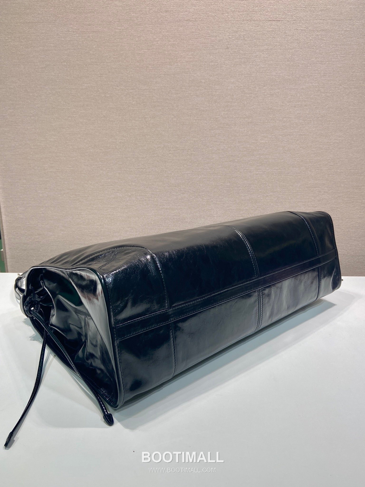 Prada LusSolf Oiled Waxed Leather Top Handle Bag 프라다 루스솔프 2VG128 오일드 왁스 레더 탑핸들백 50cm 5