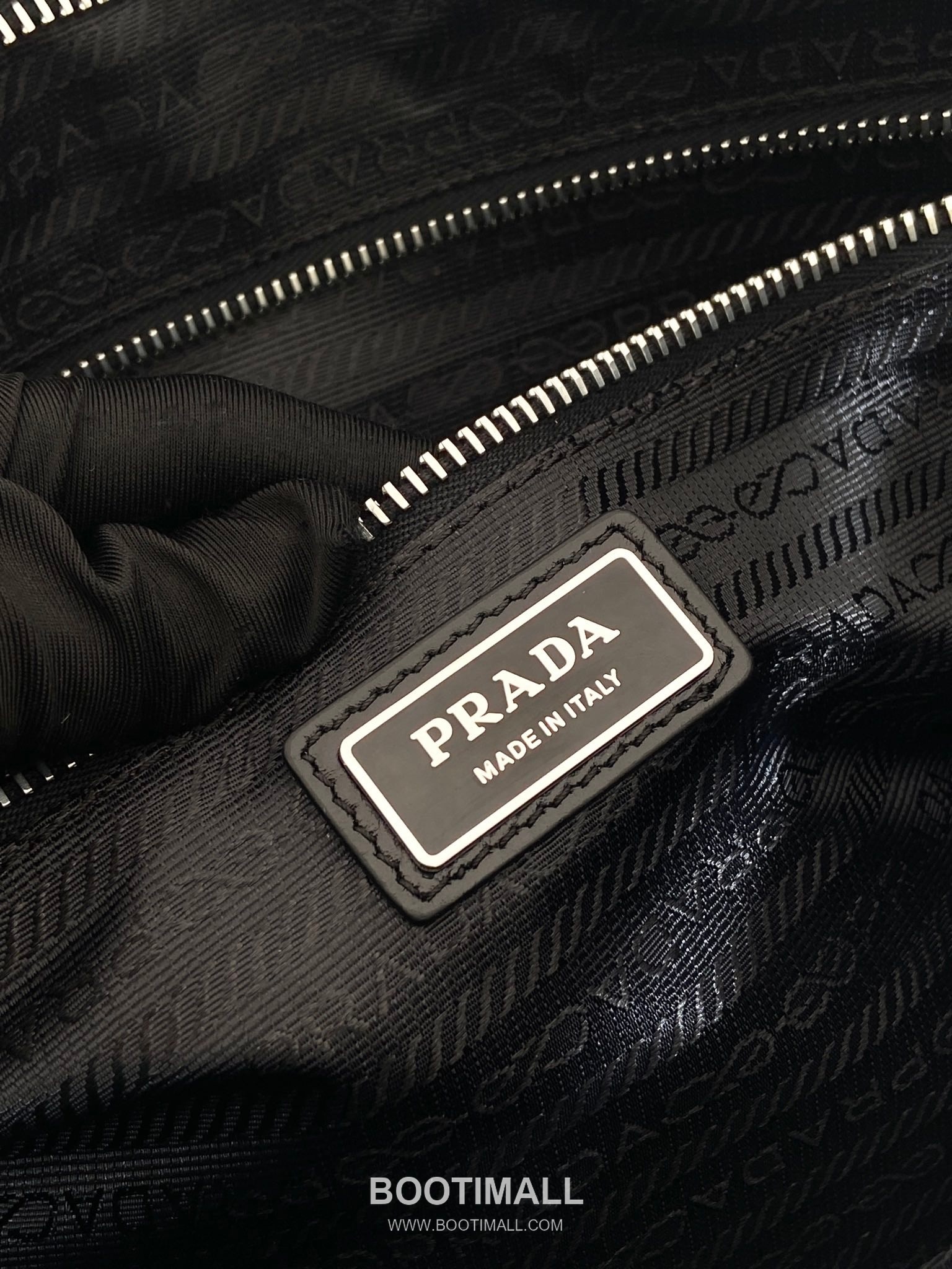 Prada LusSolf Oiled Waxed Leather Top Handle Bag 프라다 루스솔프 2VG128 오일드 왁스 레더 탑핸들백 50cm 9