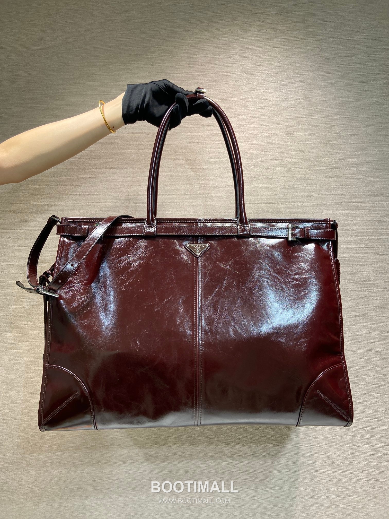Prada LusSolf Oiled Waxed Leather Top Handle Bag 프라다 루스솔프 2VG128 오일드 왁스 레더 탑핸들백 50cm 12