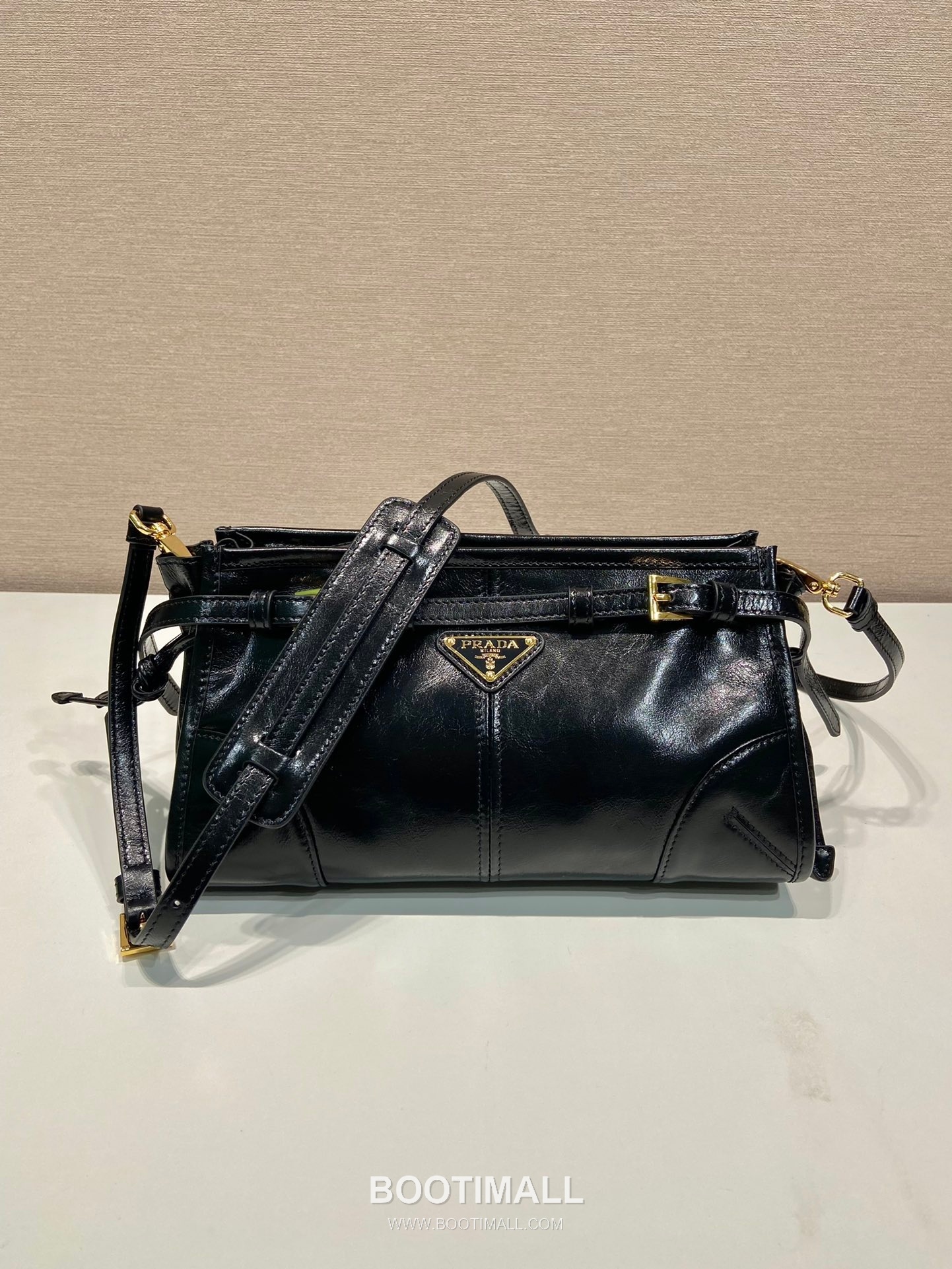 Prada LusSolf Oiled Waxed Leather Crossbody Bag 프라다 루스솔프 1BA215 오일드 왁스 레더 크로스백 26cm 1