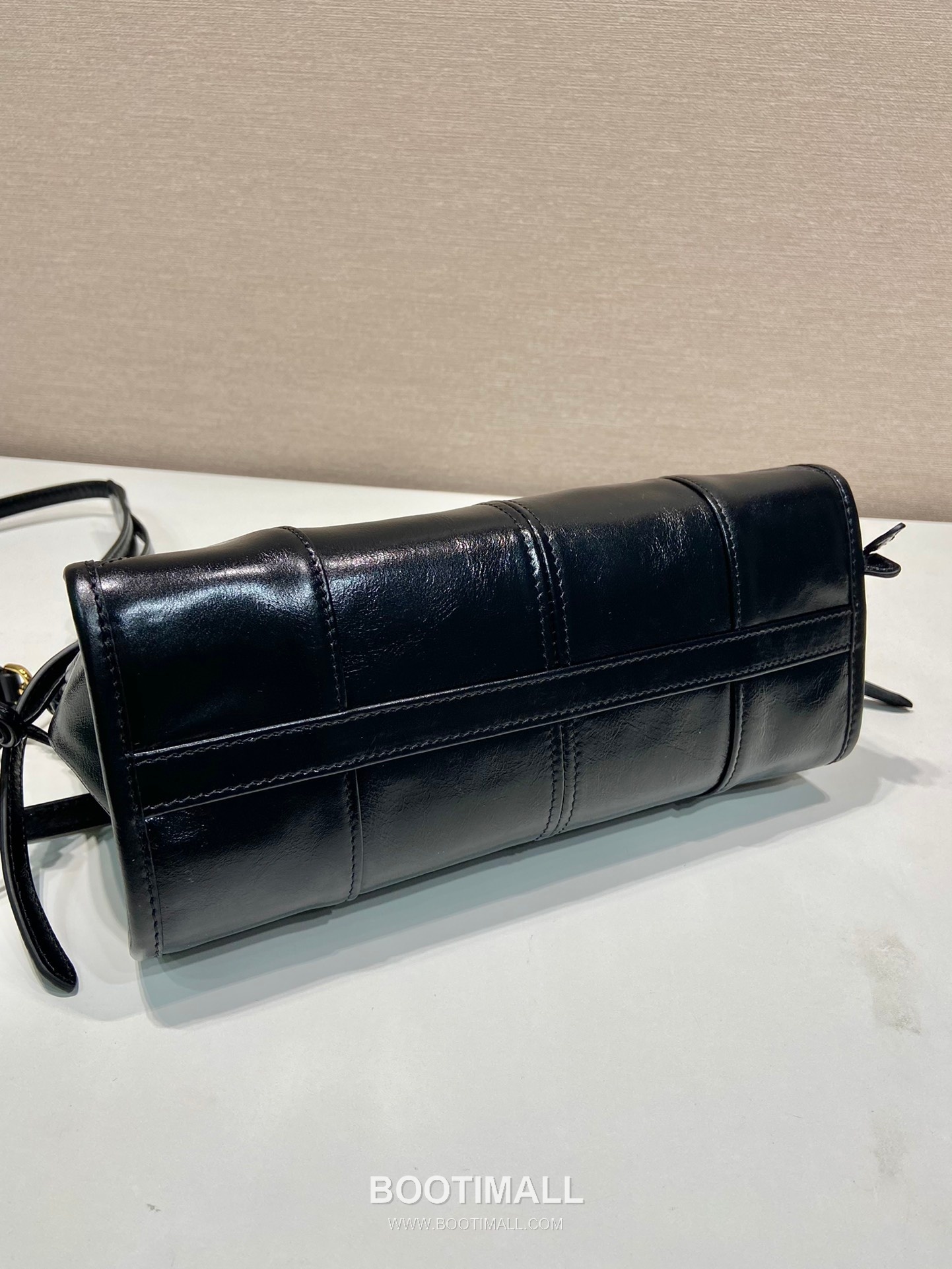 Prada LusSolf Oiled Waxed Leather Crossbody Bag 프라다 루스솔프 1BA215 오일드 왁스 레더 크로스백 26cm 6