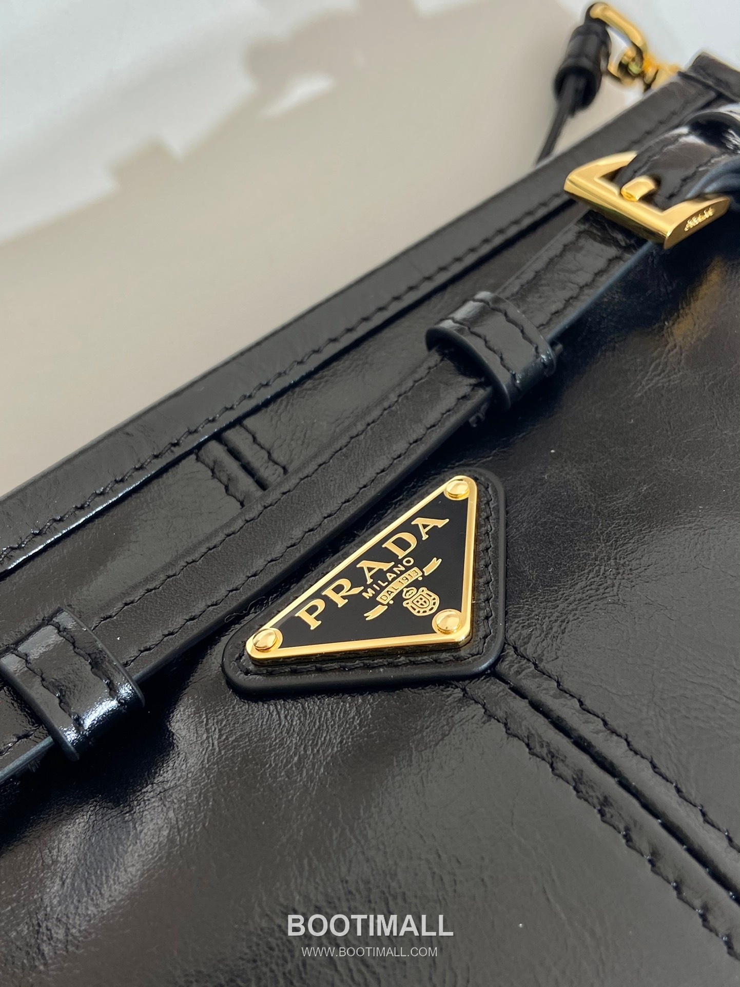 Prada LusSolf Oiled Waxed Leather Crossbody Bag 프라다 루스솔프 1BA215 오일드 왁스 레더 크로스백 26cm 7