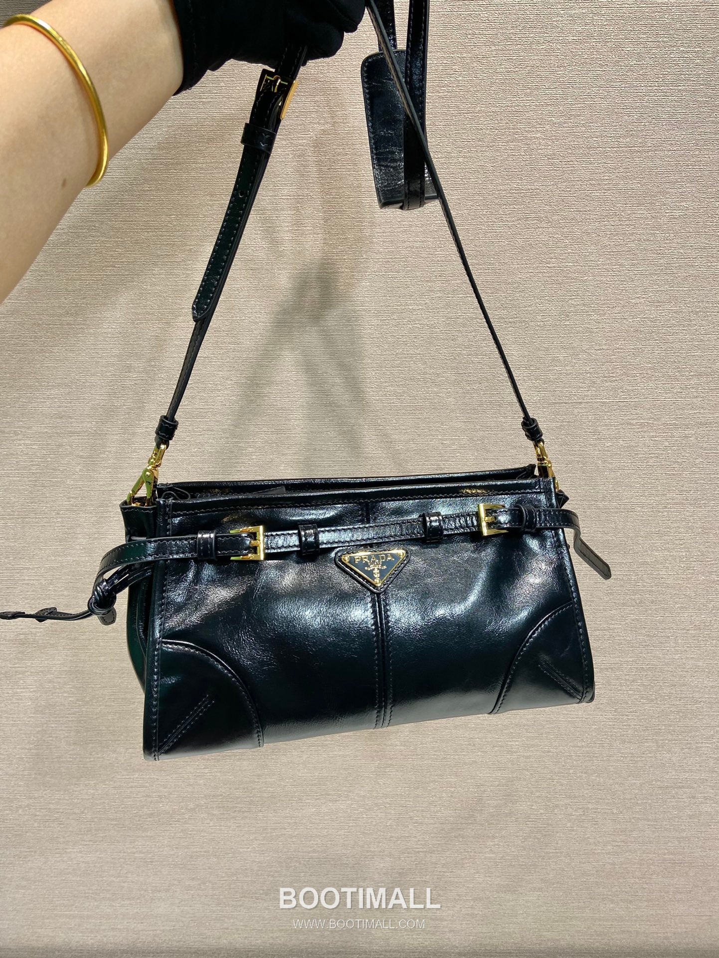 Prada LusSolf Oiled Waxed Leather Crossbody Bag 프라다 루스솔프 1BA215 오일드 왁스 레더 크로스백 26cm 10
