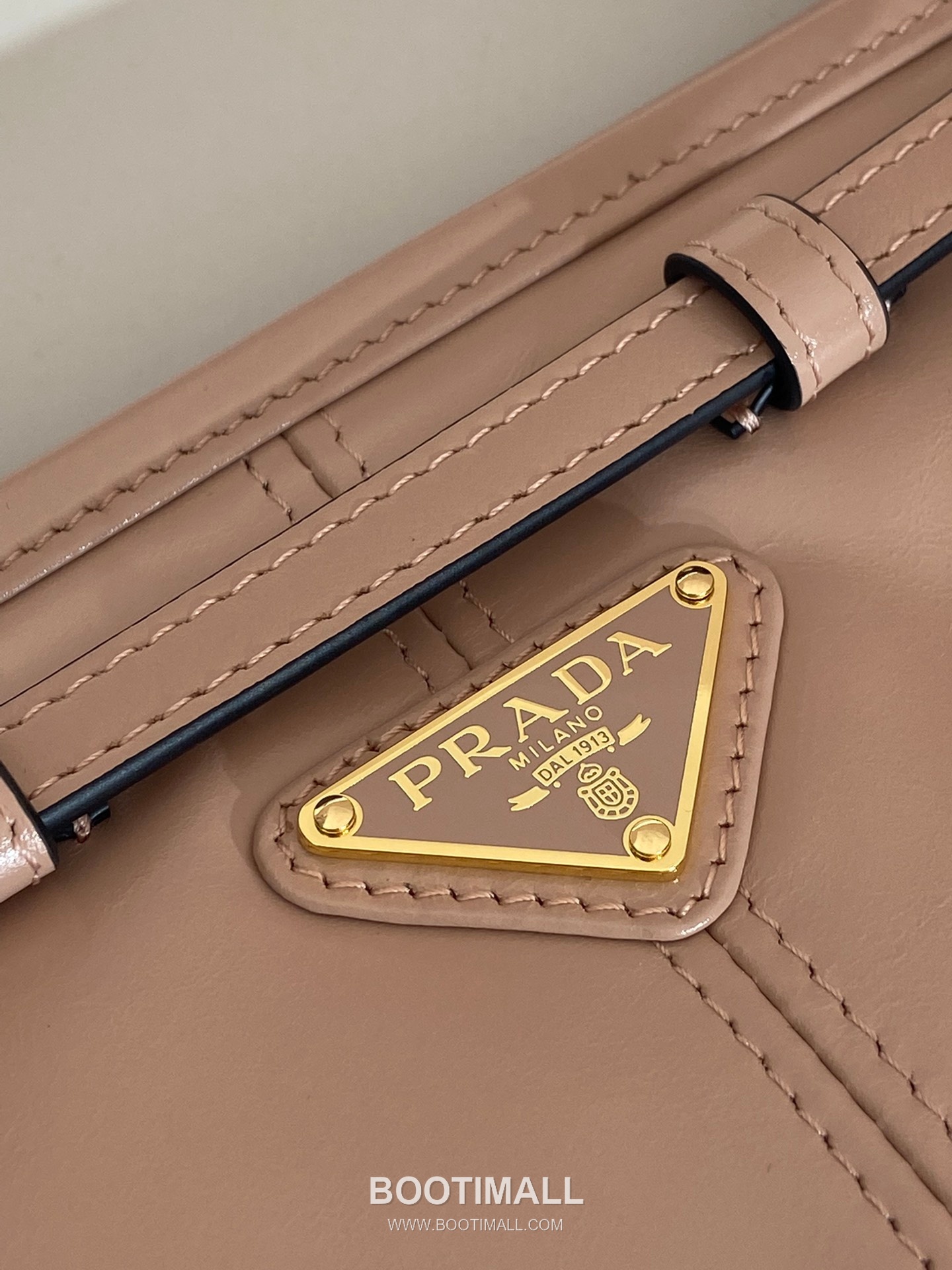 Prada LusSolf Oiled Waxed Leather Crossbody Bag 프라다 루스솔프 1BA215 오일드 왁스 레더 크로스백 26cm 7