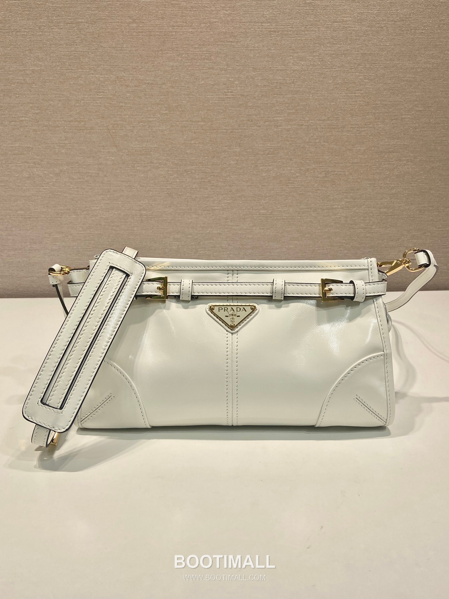 Prada LusSolf Oiled Waxed Leather Crossbody Bag 프라다 루스솔프 1BA215 오일드 왁스 레더 크로스백 26cm 1