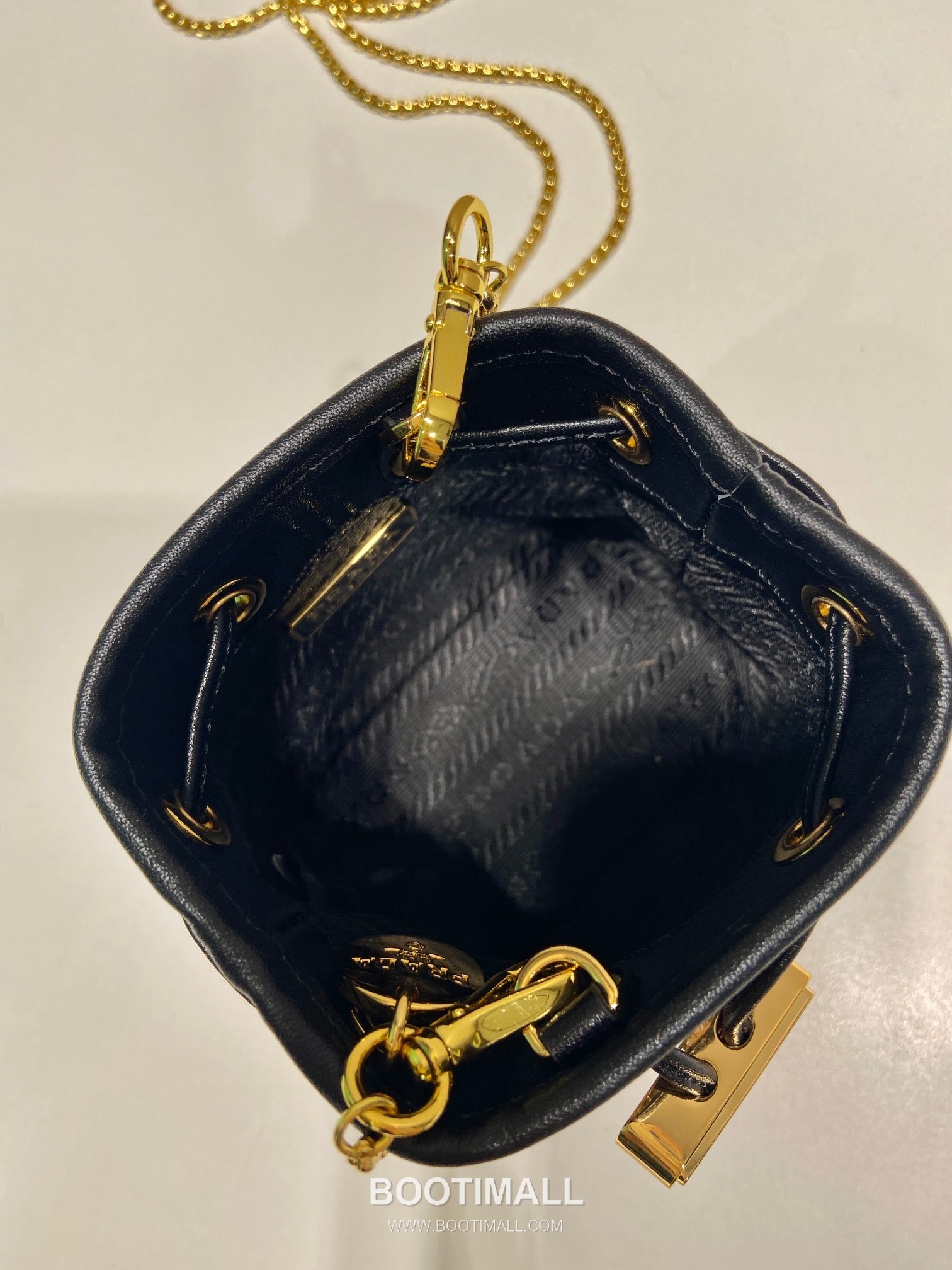Prada Enamel Triangle Logo Leopard Print Mini Bucket Bag 1NR016 프라다 에나멜 트라이앵글 로고 레오파드 미니 버킷백 12cm 8