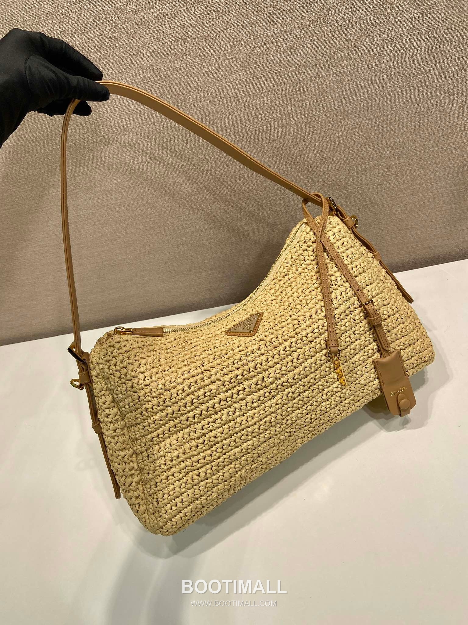 Prada Aimee Woven Large Leather Shoulder Bag 프라다 에이미 우븐 1BC246 라지 레더 숄더백 37cm 3