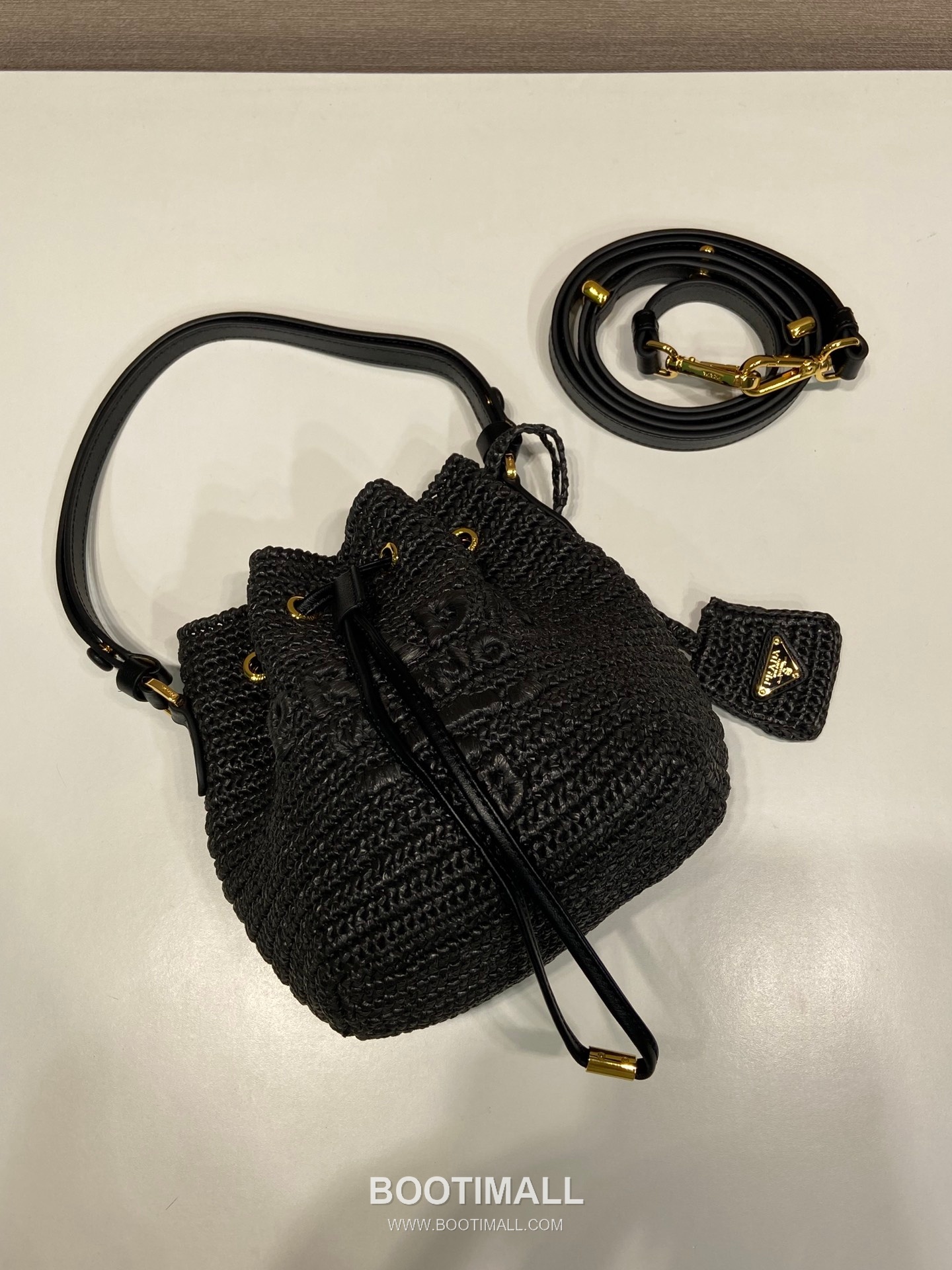 Prada Raffia Woven Bucket Bag 1BE068 프라다 라피아 위빙 버킷백 19cm 2