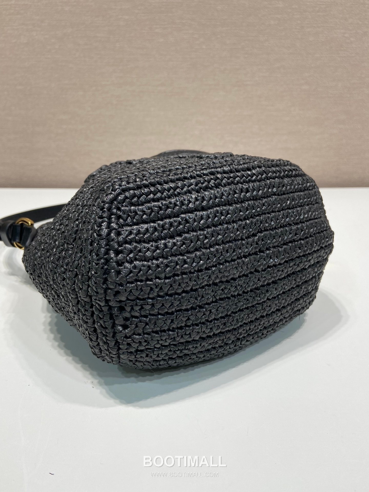 Prada Raffia Woven Bucket Bag 1BE068 프라다 라피아 위빙 버킷백 19cm 7