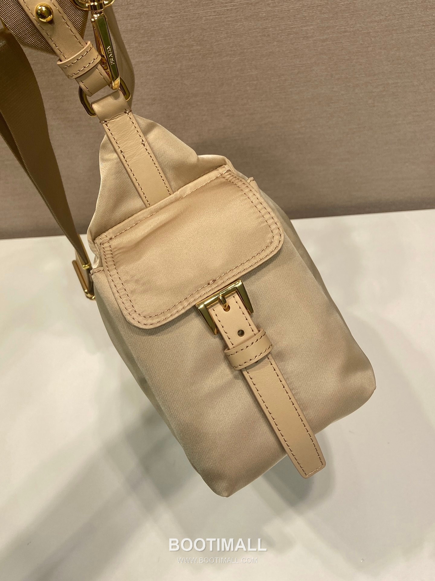 Prada Re-Nylon Explorer Calfskin Shoulder Bag 프라다 1BC264 리나일론 익스플로러 카프스킨 숄더백 32cm 5