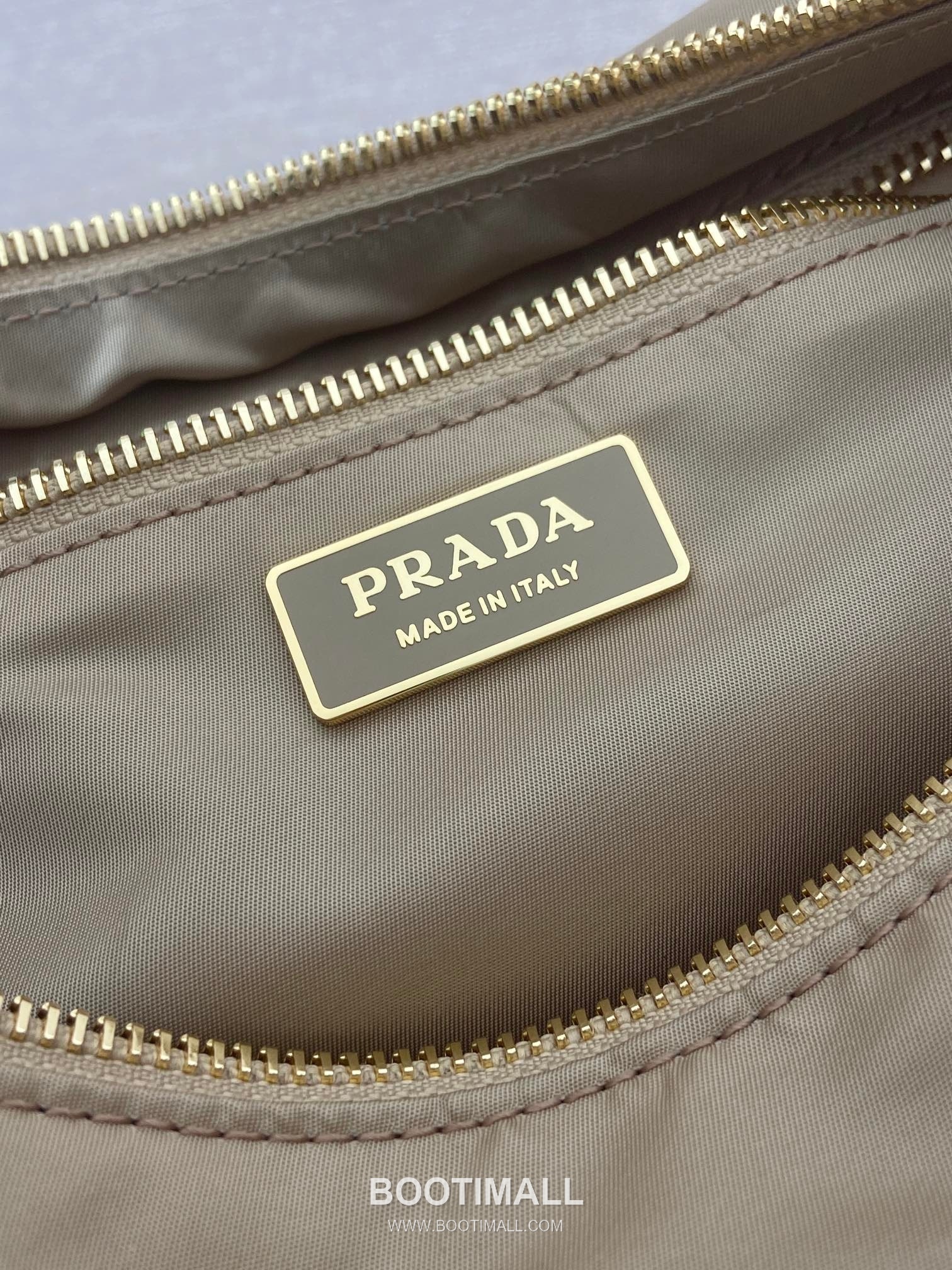 Prada Re-Nylon Explorer Calfskin Shoulder Bag 프라다 1BC264 리나일론 익스플로러 카프스킨 숄더백 32cm 9