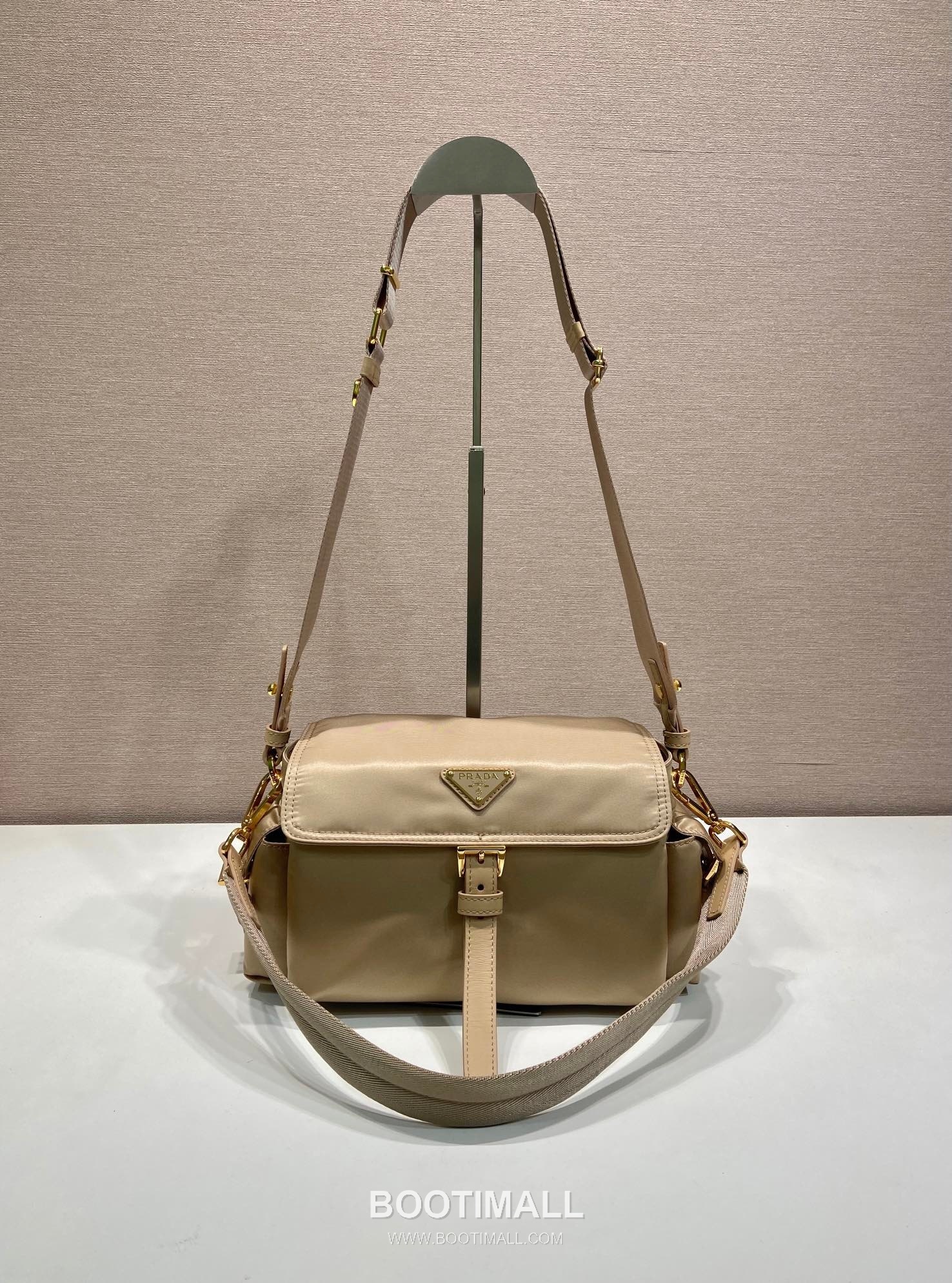 Prada Re-Nylon Messenger Recycled Nylon Black Bag 프라다 1BD394 리나일론 메신저 리사이클 나일론 블랙 30cm 1