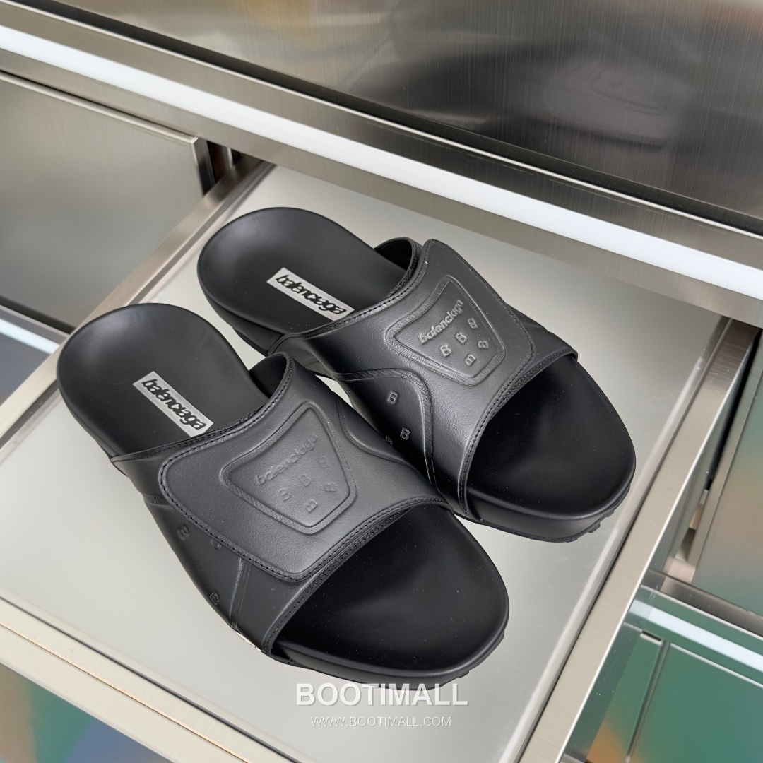 Balenciaga Monday Ultra Retro 3B Leather Textile Black Slides 발렌시아가 먼데이 울트라 레트로 3B 가죽 텍스타일 블랙 슬라이드 3