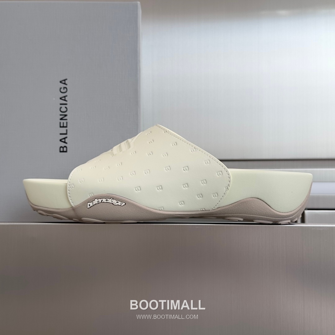 Balenciaga Monday Ultra Retro 3B Leather Textile Black Slides 발렌시아가 먼데이 울트라 레트로 3B 가죽 텍스타일 블랙 슬라이드 2