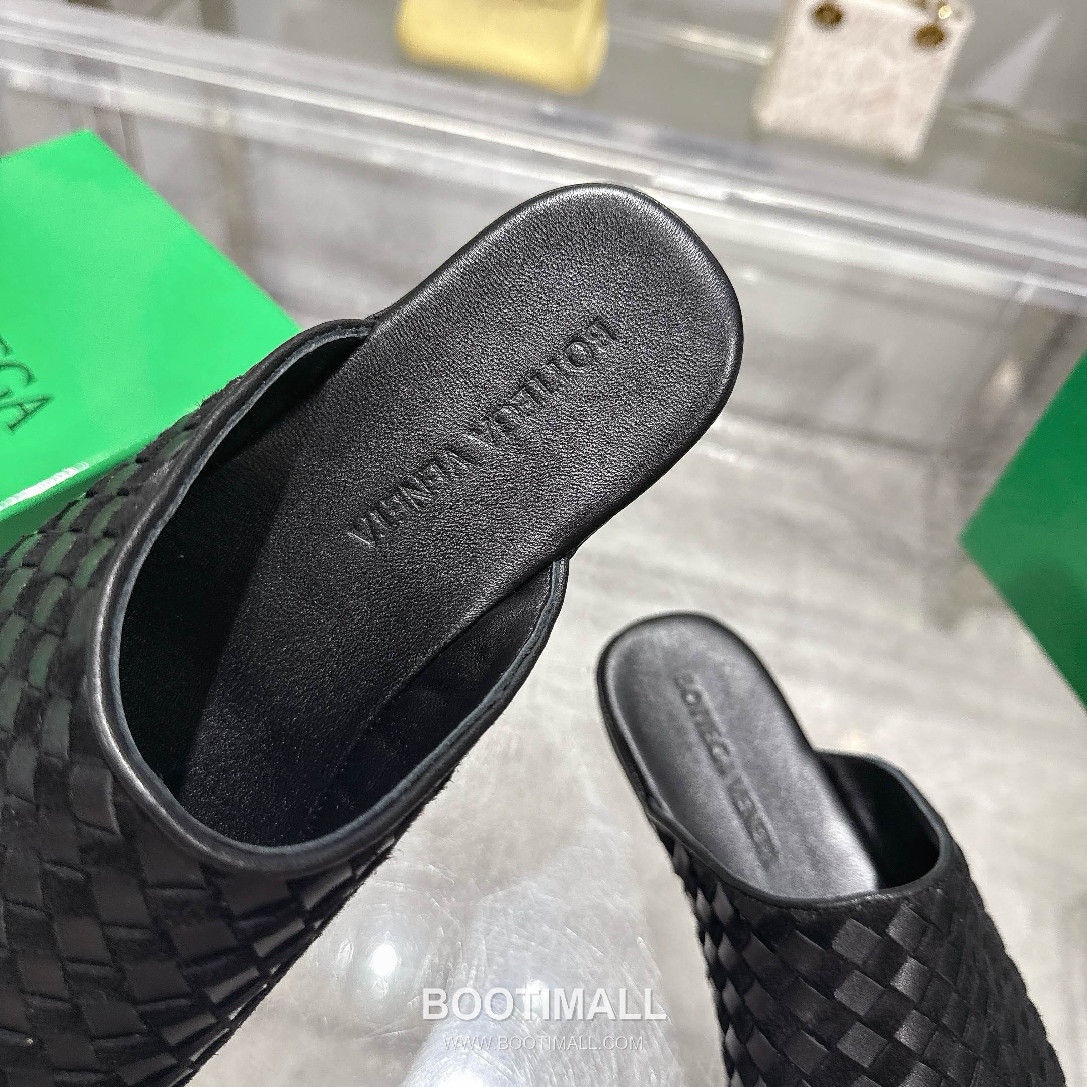 Bottega Veneta Bicolor Intrecciato Square-Toe Leather Black Slides 보테가 베네타 바이컬러 인트레치아토 스퀘어토 가죽 블랙 슬라이드 7