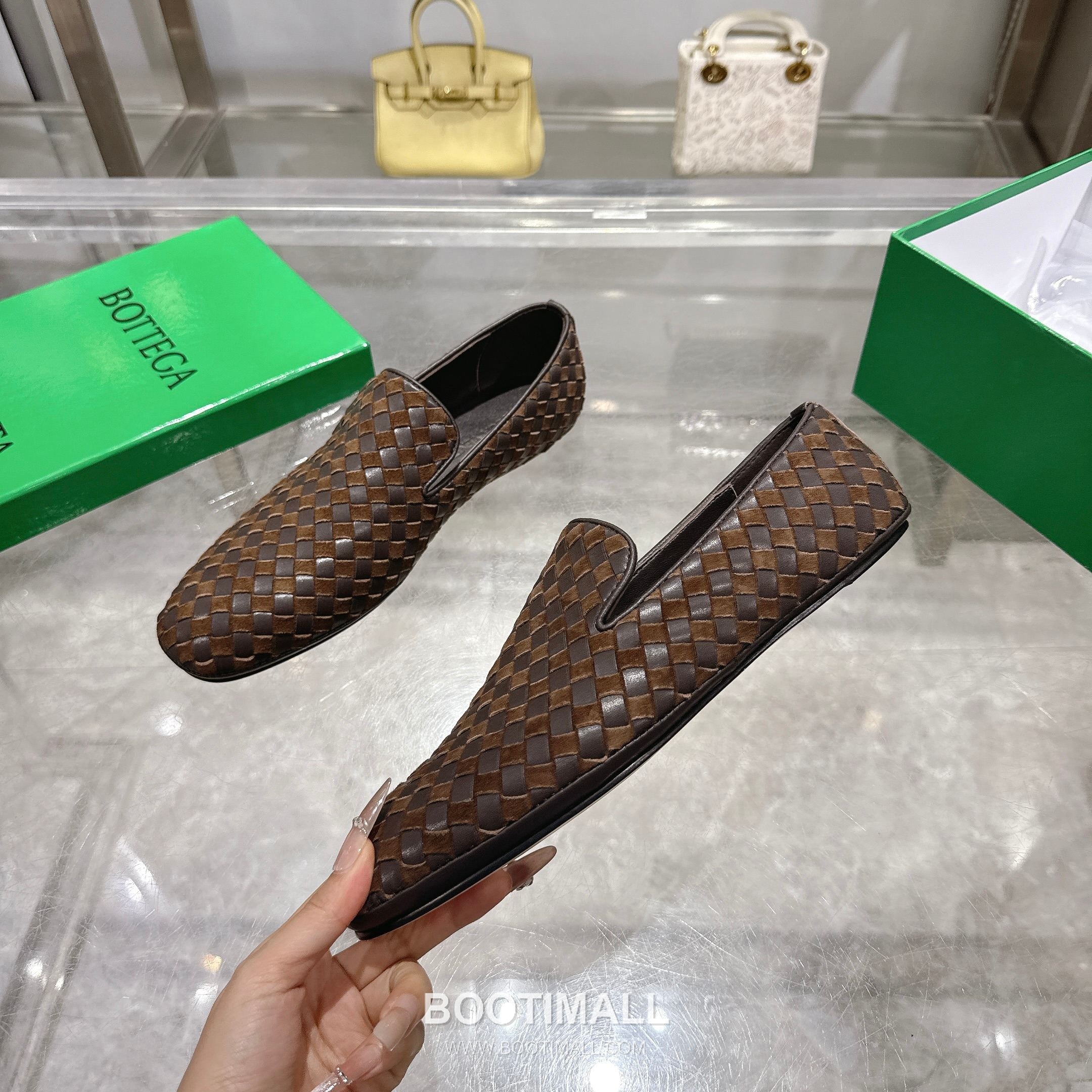 Bottega Veneta Bicolor Intrecciato Square-Toe Leather Black Slides 보테가 베네타 바이컬러 인트레치아토 스퀘어토 가죽 블랙 슬라이드 5