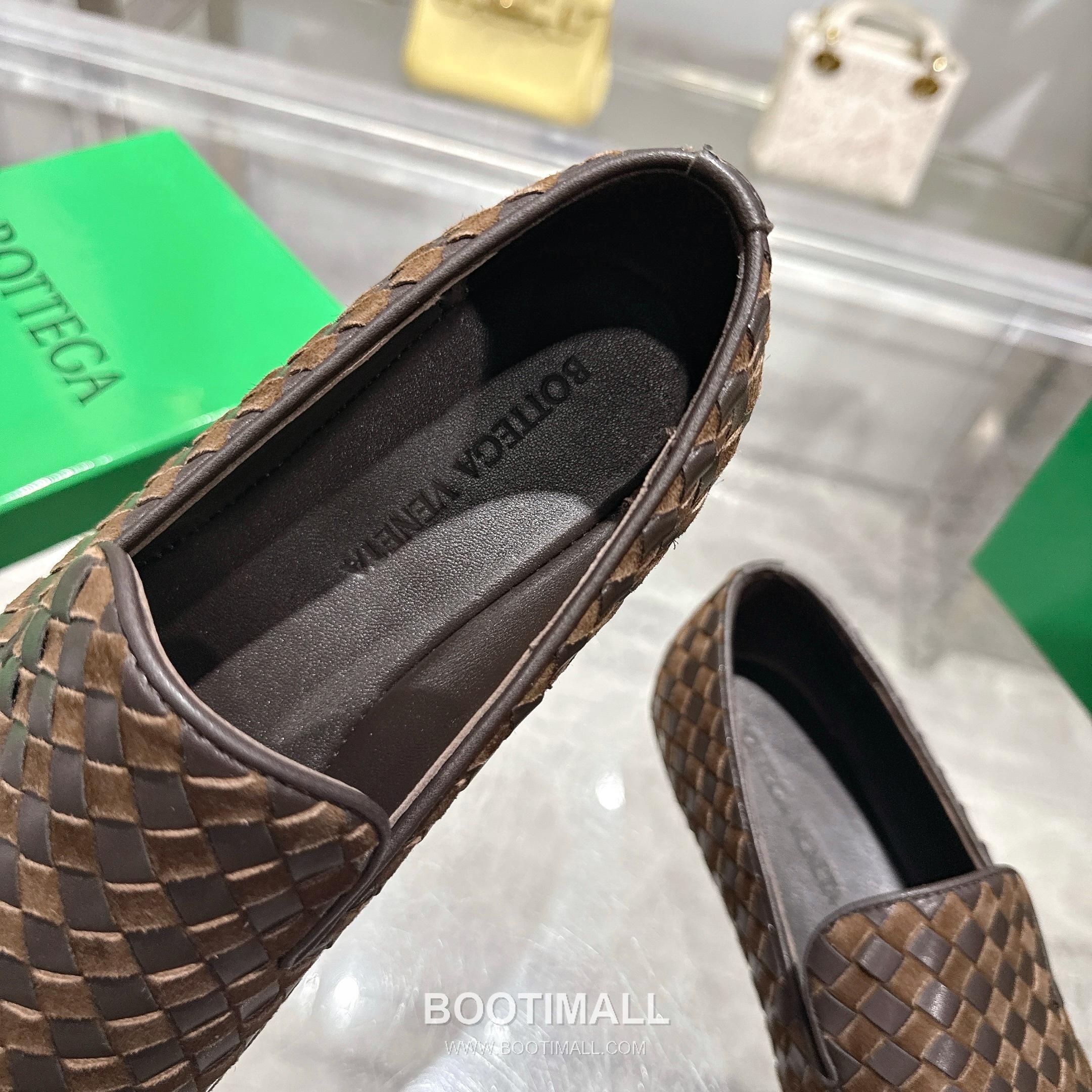 Bottega Veneta Bicolor Intrecciato Square-Toe Leather Black Slides 보테가 베네타 바이컬러 인트레치아토 스퀘어토 가죽 블랙 슬라이드 7
