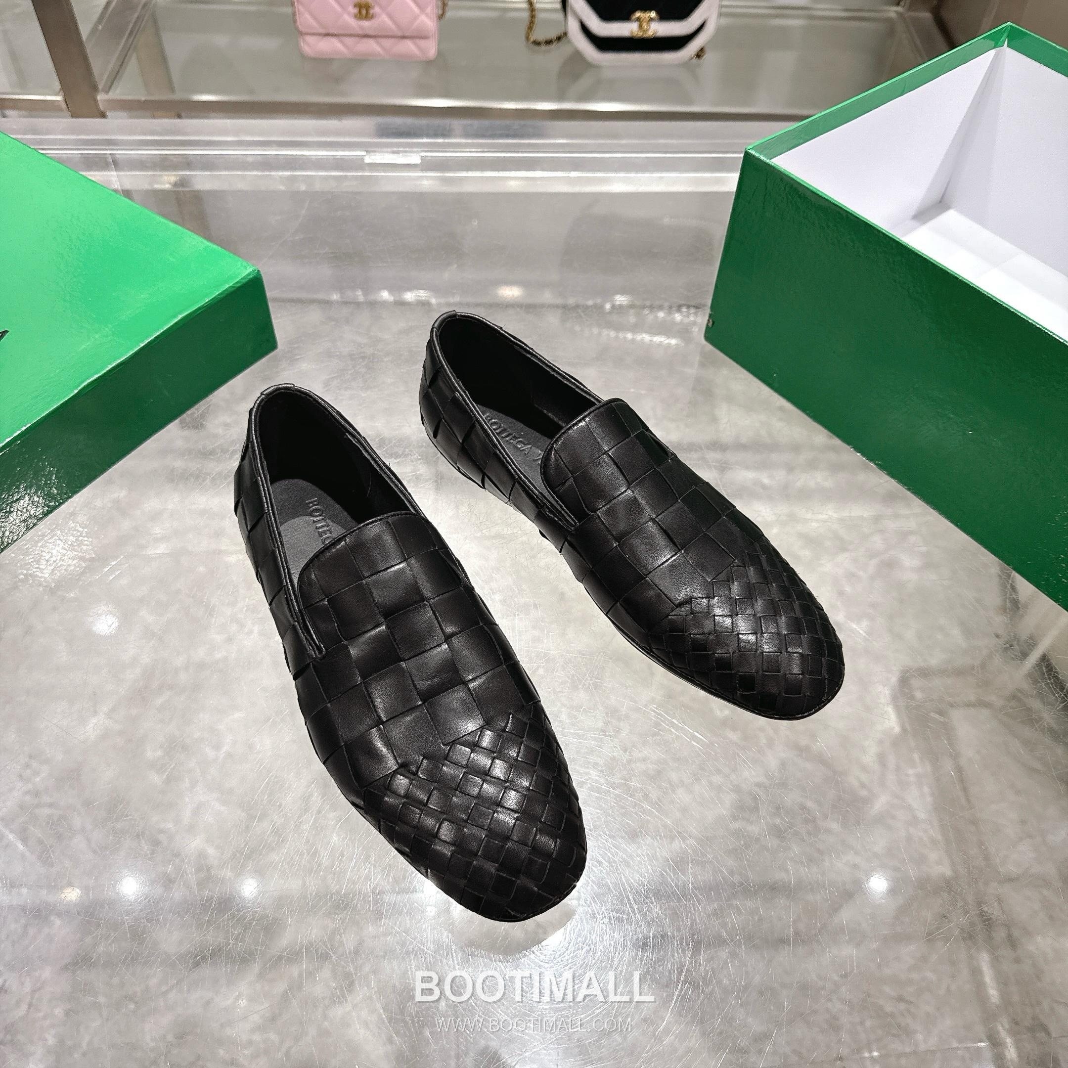 Bottega Veneta Bicolor Intrecciato Square-Toe Leather Black Slides 보테가 베네타 바이컬러 인트레치아토 스퀘어토 가죽 블랙 슬라이드 3