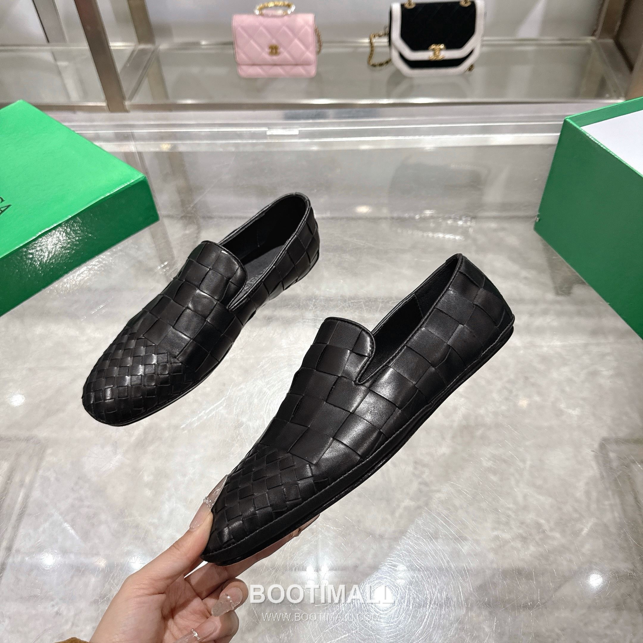 Bottega Veneta Bicolor Intrecciato Square-Toe Leather Black Slides 보테가 베네타 바이컬러 인트레치아토 스퀘어토 가죽 블랙 슬라이드 5