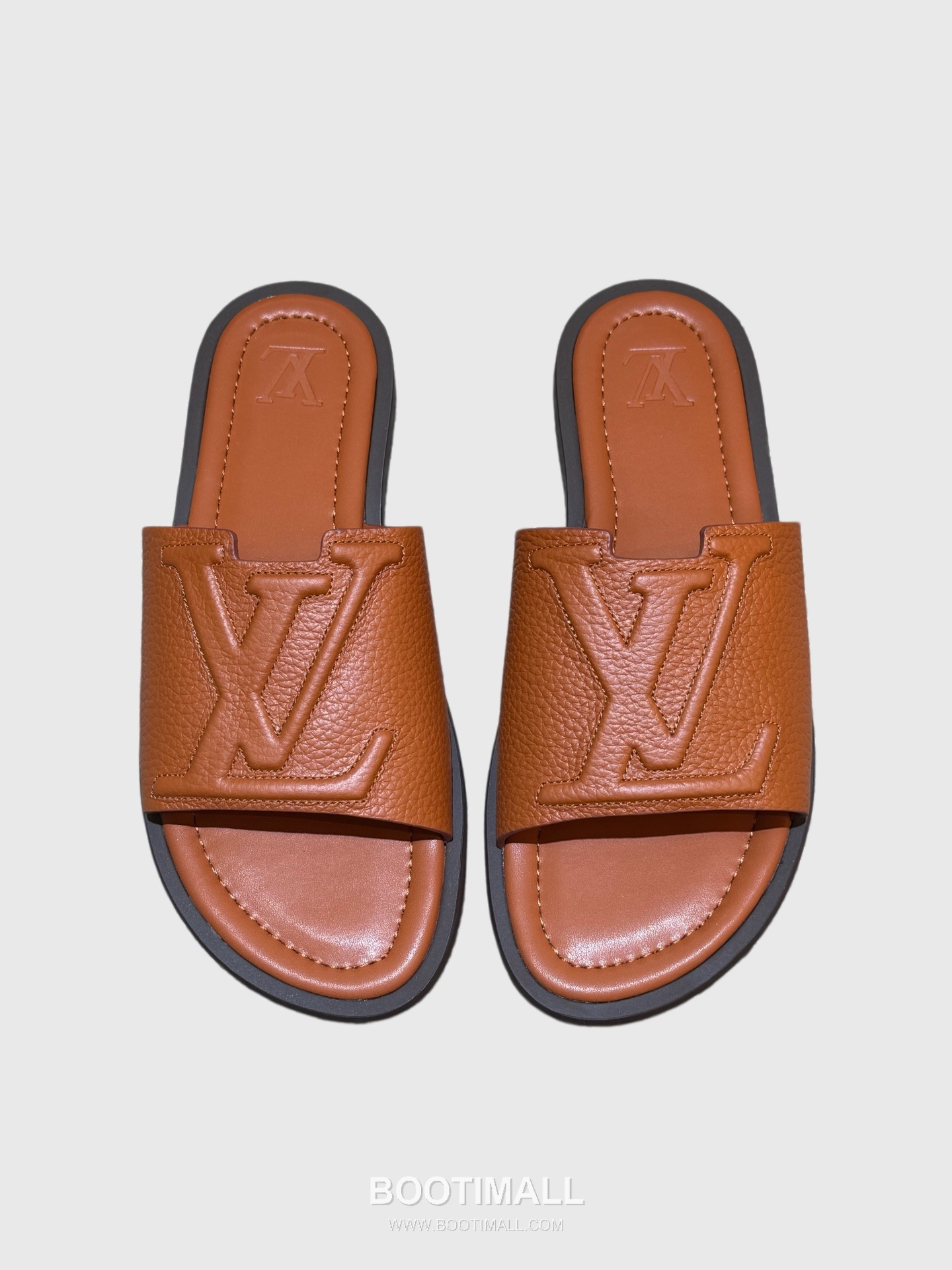 Louis Vuitton Oasis Monogram 5D Logo Calfskin Blue Slides 루이비통 오아시스 모노그램 5D 로고 송아지가죽 블루 슬라이드 2