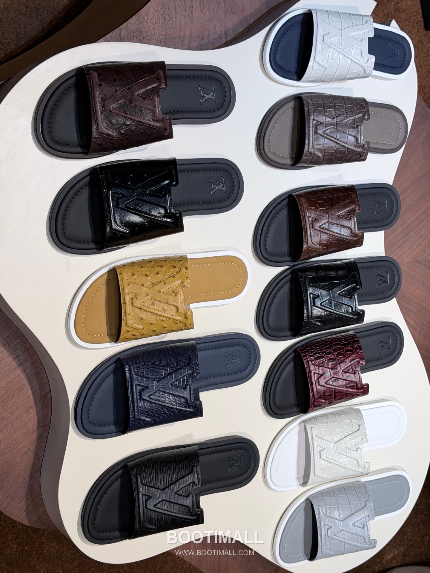 Louis Vuitton Oasis Monogram 5D Logo Calfskin Blue Slides 루이비통 오아시스 모노그램 5D 로고 송아지가죽 블루 슬라이드 8