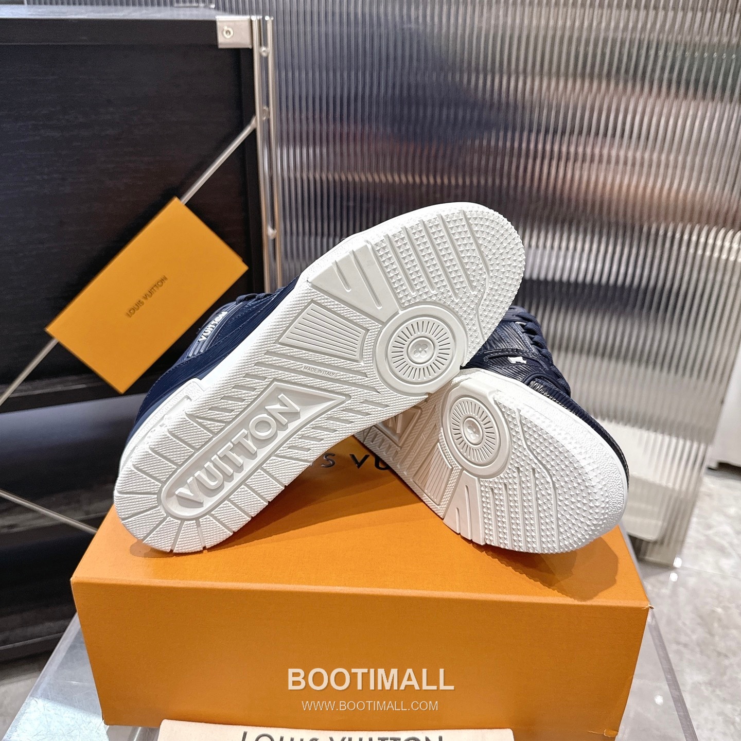 Louis Vuitton Trainer Monogram Denim 루이비통 트레이너 모노그램 데님 스니커즈 9