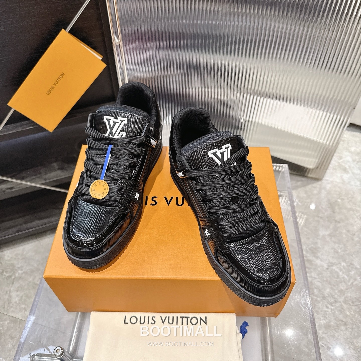 Louis Vuitton Trainer Monogram Denim 루이비통 트레이너 모노그램 데님 스니커즈 2