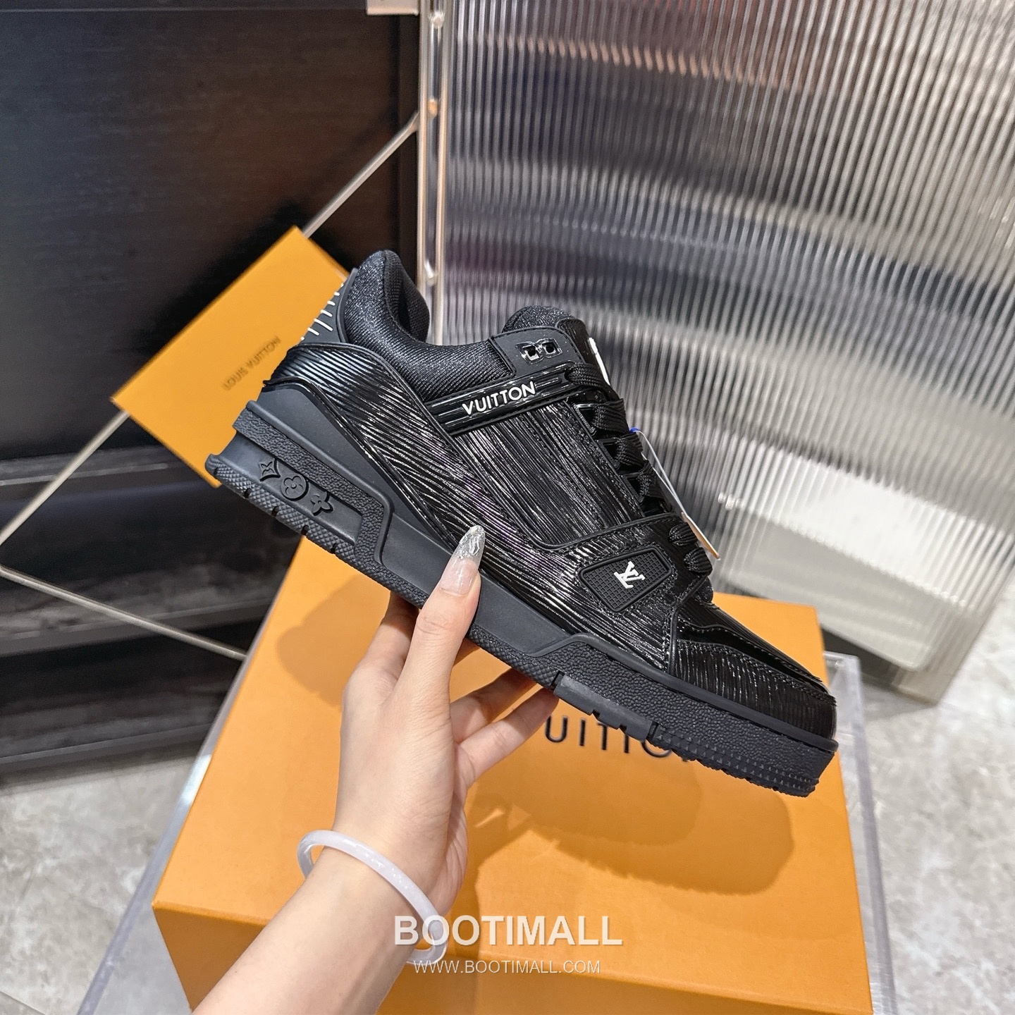 Louis Vuitton Trainer Monogram Denim 루이비통 트레이너 모노그램 데님 스니커즈 5