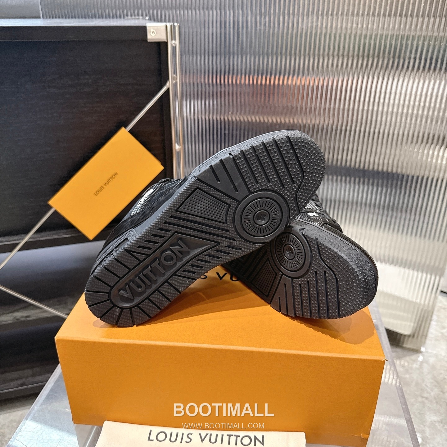 Louis Vuitton Trainer Monogram Denim 루이비통 트레이너 모노그램 데님 스니커즈 9