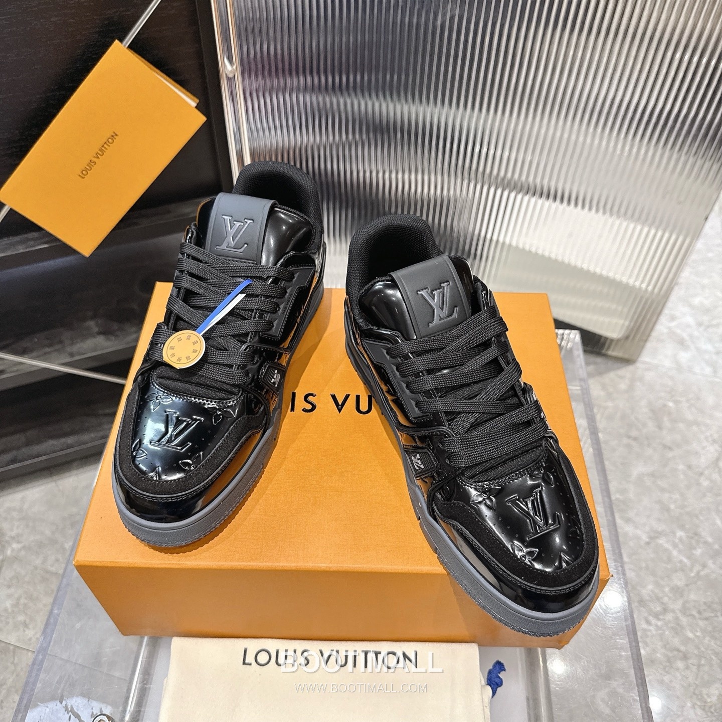 Louis Vuitton Trainer Monogram Denim 루이비통 트레이너 모노그램 데님 스니커즈 2
