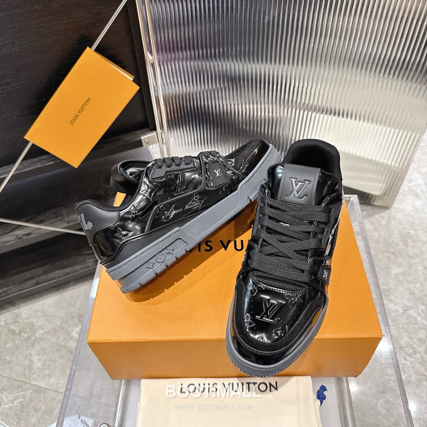 Louis Vuitton Trainer Monogram Denim 루이비통 트레이너 모노그램 데님 스니커즈 4