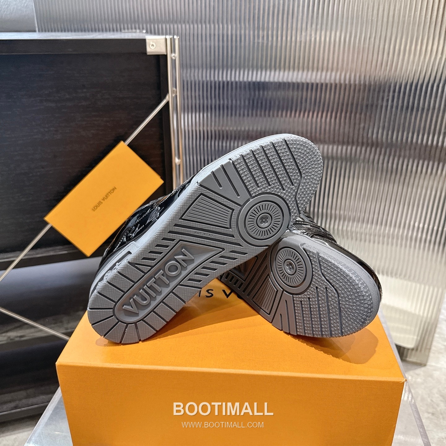 Louis Vuitton Trainer Monogram Denim 루이비통 트레이너 모노그램 데님 스니커즈 9