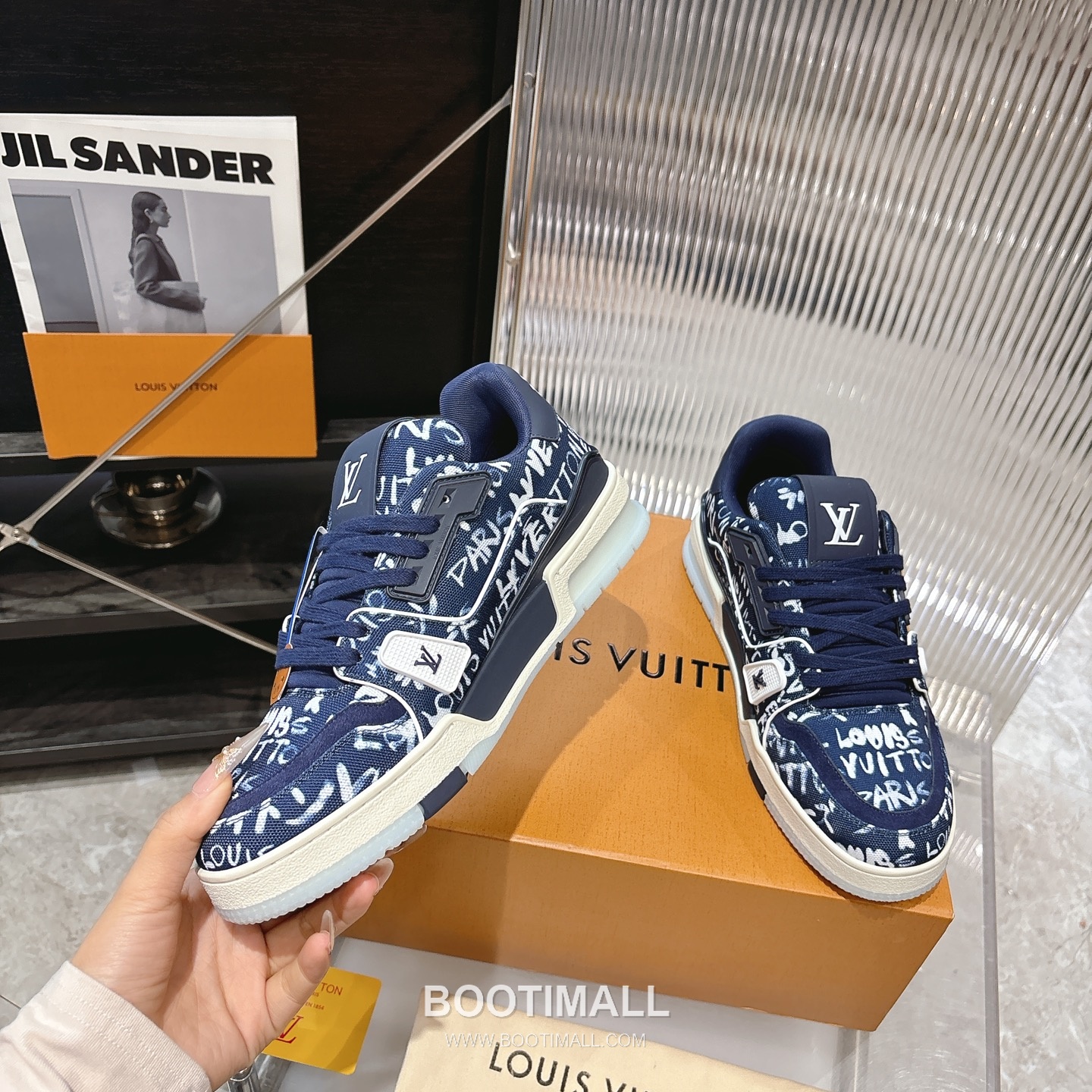 Louis Vuitton Trainer Monogram Denim 루이비통 트레이너 모노그램 데님 스니커즈 2