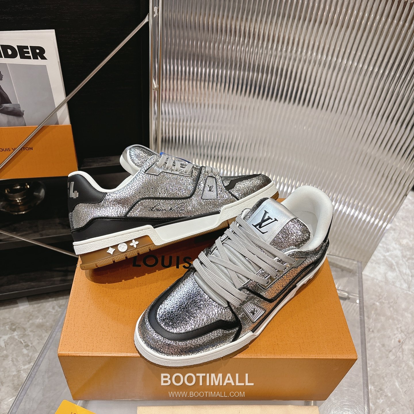 Louis Vuitton Trainer Monogram Denim 루이비통 트레이너 모노그램 데님 스니커즈 4