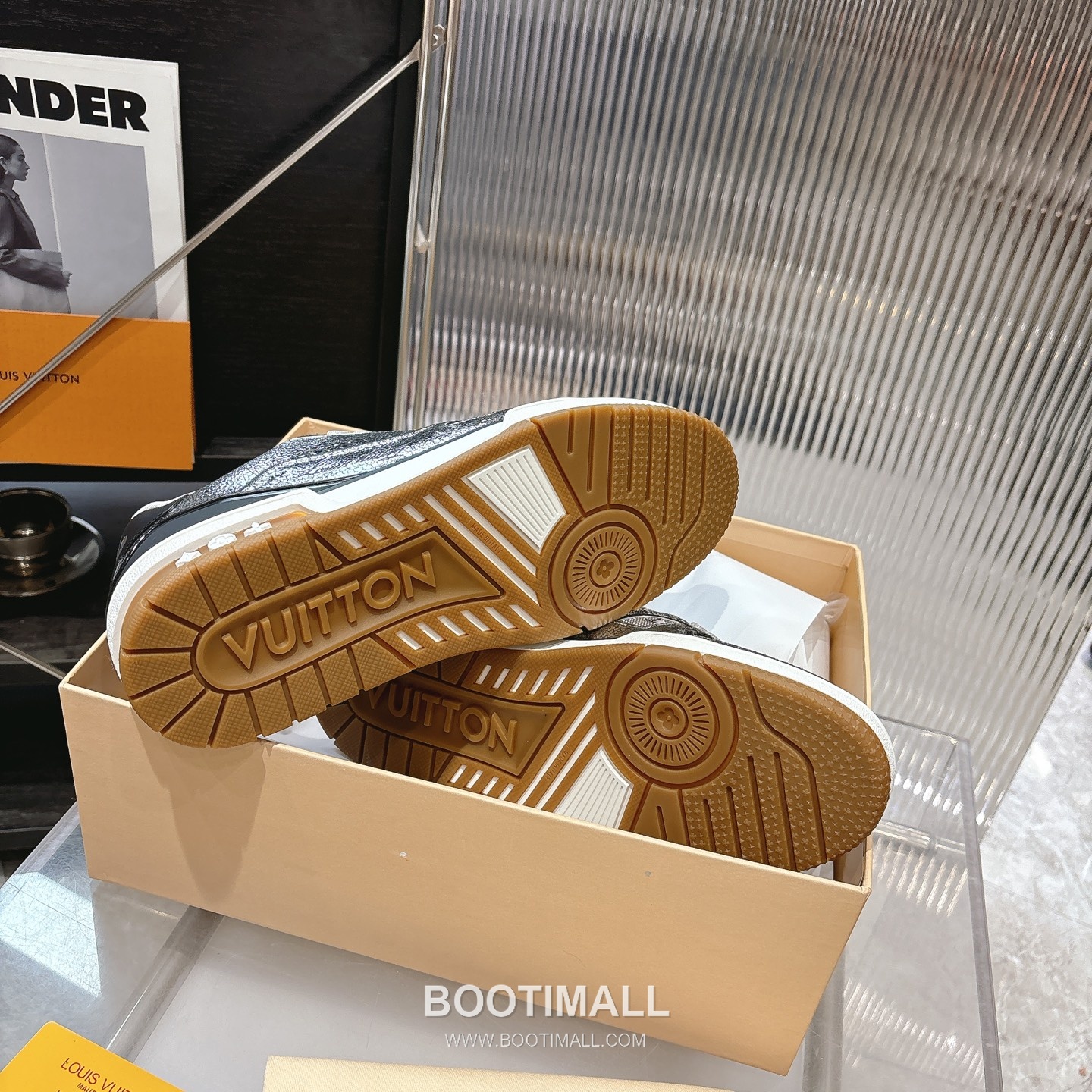 Louis Vuitton Trainer Monogram Denim 루이비통 트레이너 모노그램 데님 스니커즈 7