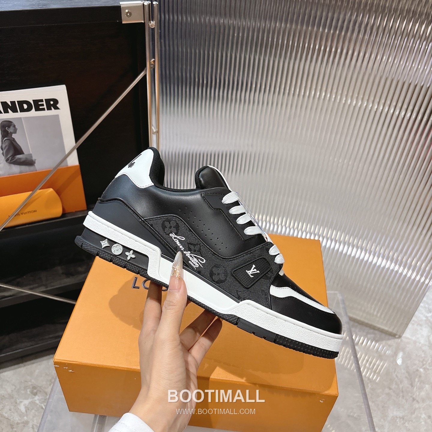 Louis Vuitton Trainer Monogram Denim 루이비통 트레이너 모노그램 데님 스니커즈 5