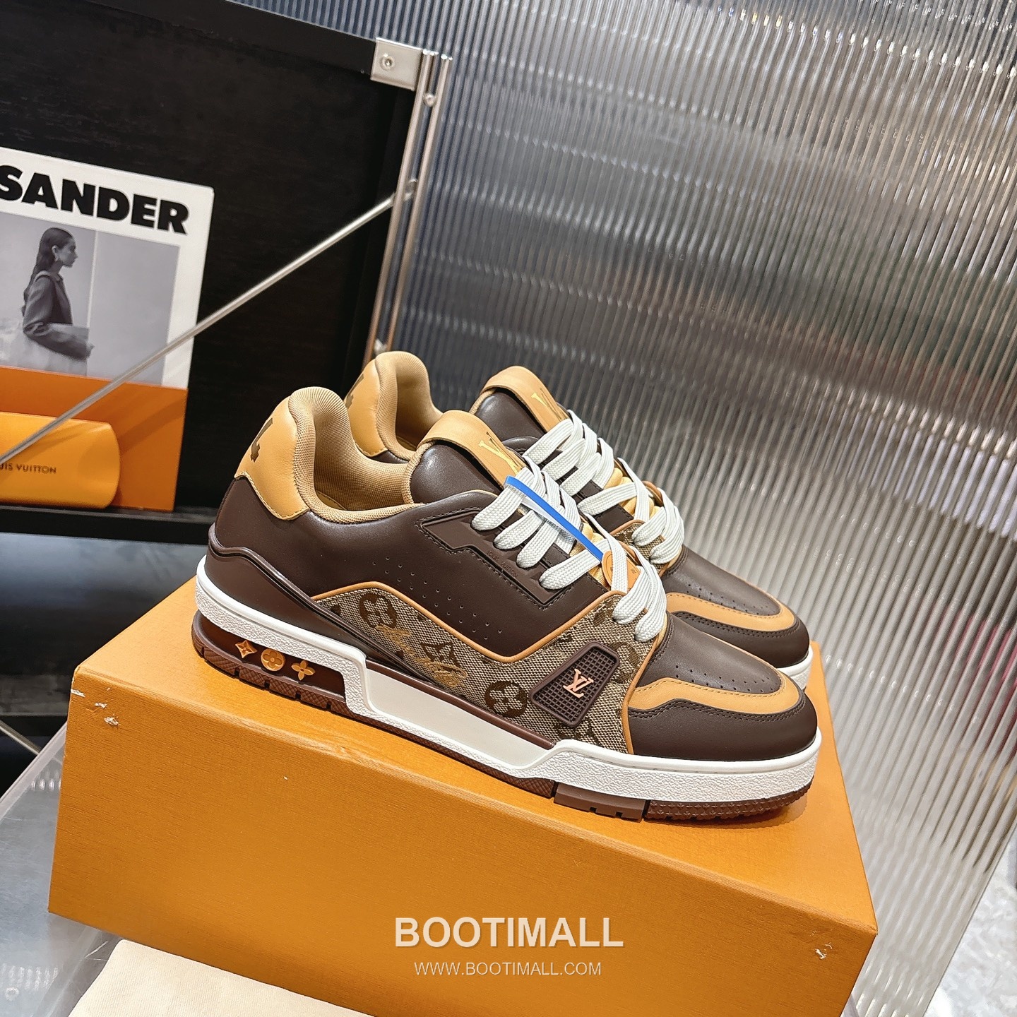 Louis Vuitton Trainer Monogram Denim 루이비통 트레이너 모노그램 데님 스니커즈 3