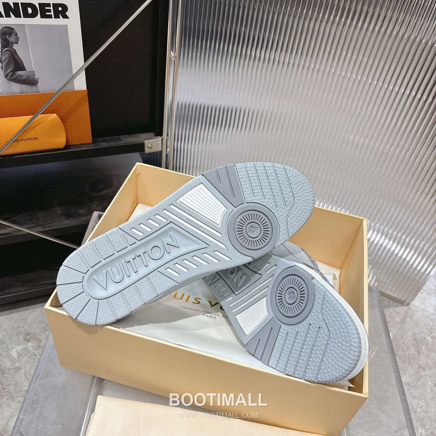 Louis Vuitton Trainer Monogram Denim 루이비통 트레이너 모노그램 데님 스니커즈 9