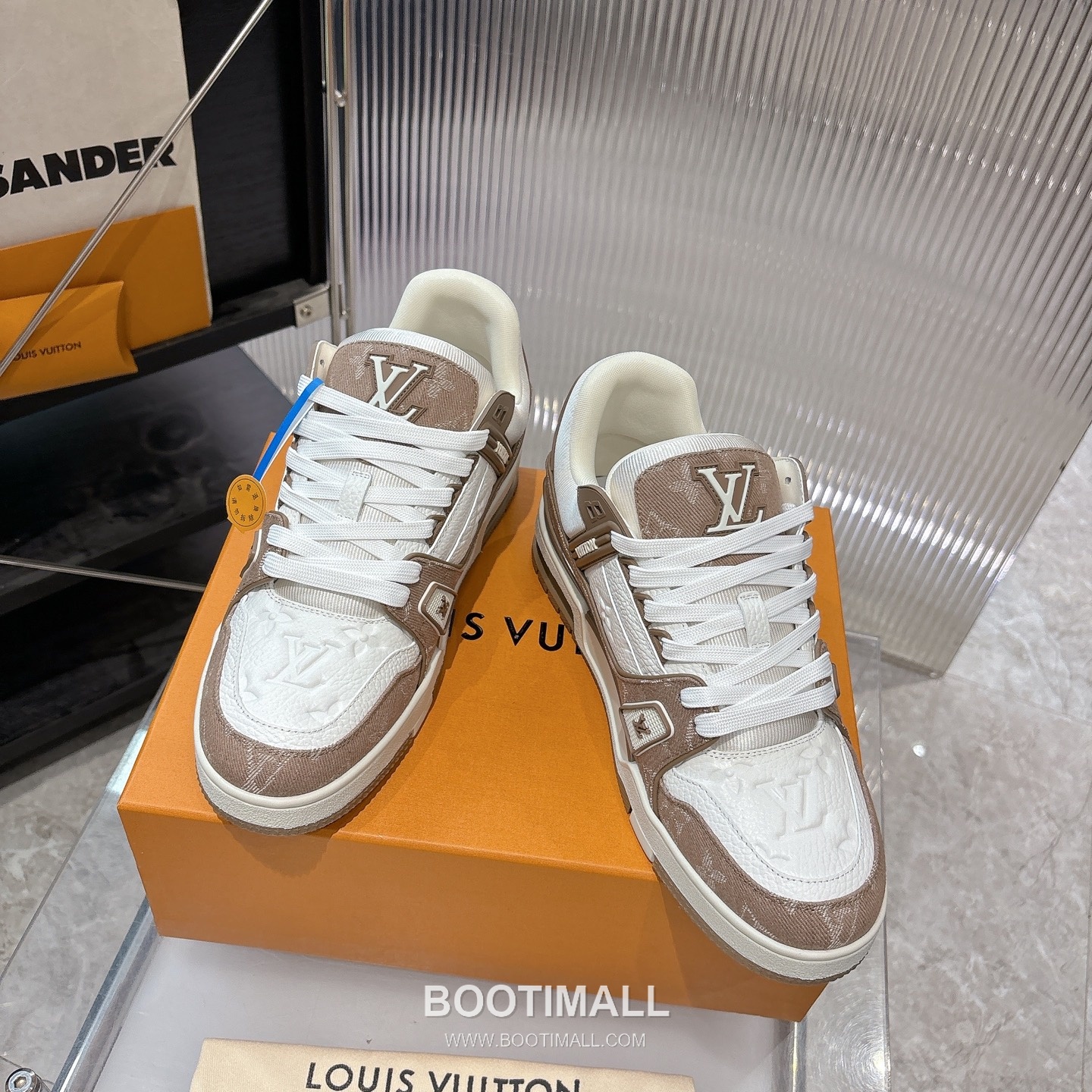 Louis Vuitton Trainer Monogram Denim 루이비통 트레이너 모노그램 데님 스니커즈 2