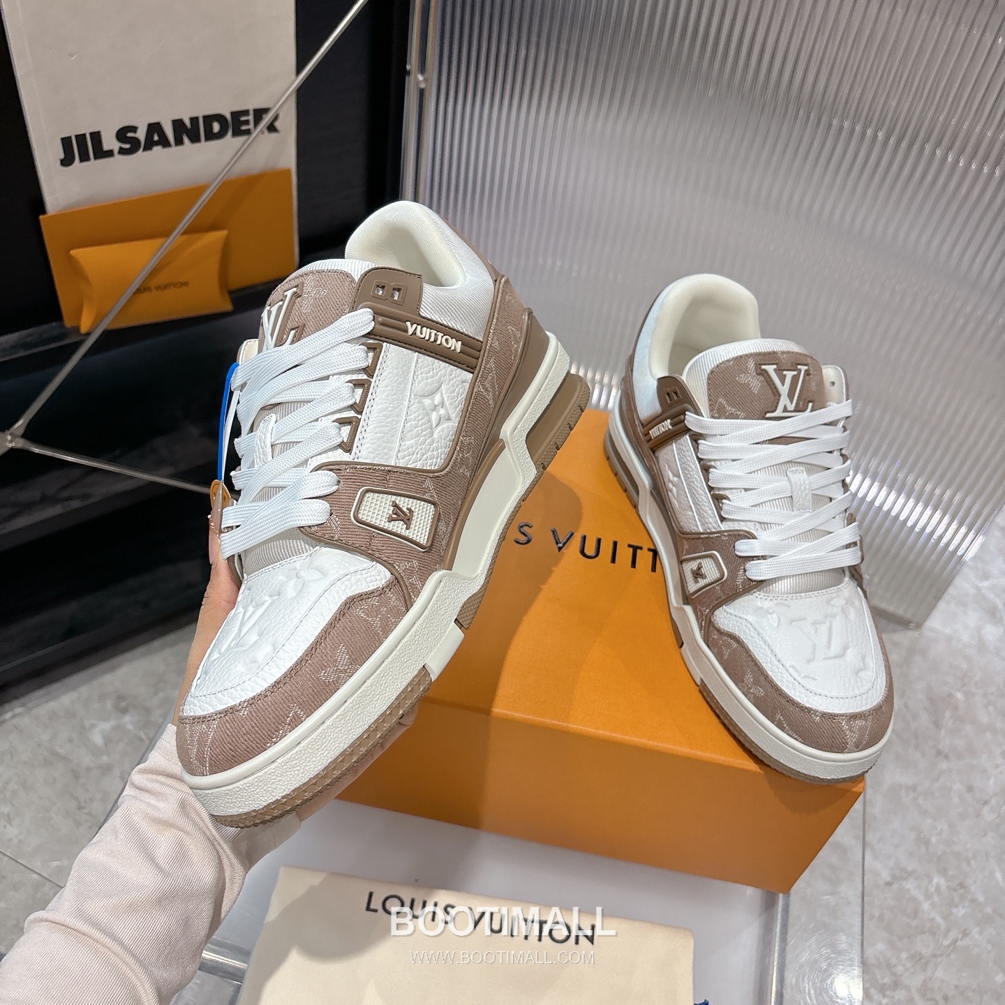 Louis Vuitton Trainer Monogram Denim 루이비통 트레이너 모노그램 데님 스니커즈 3