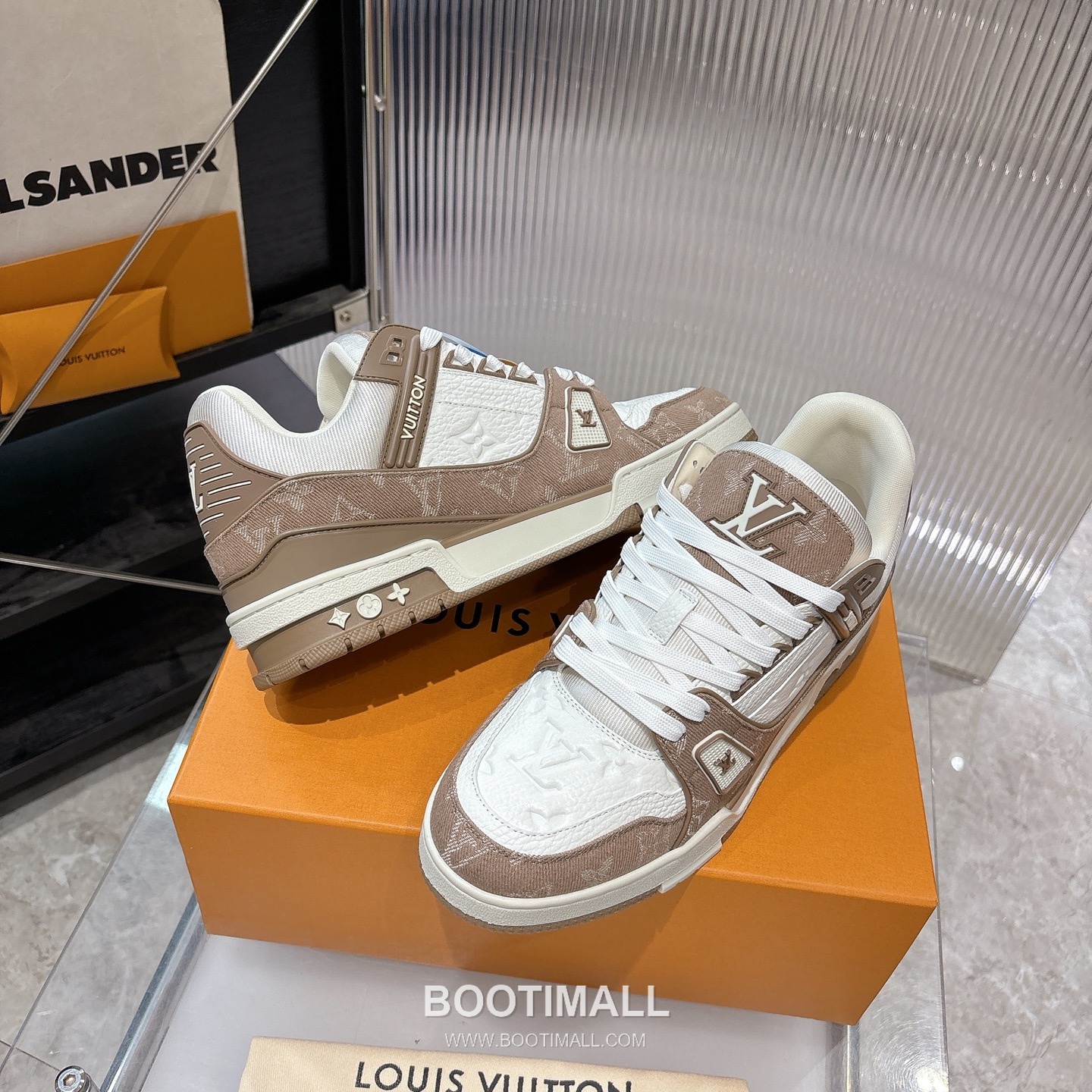 Louis Vuitton Trainer Monogram Denim 루이비통 트레이너 모노그램 데님 스니커즈 4