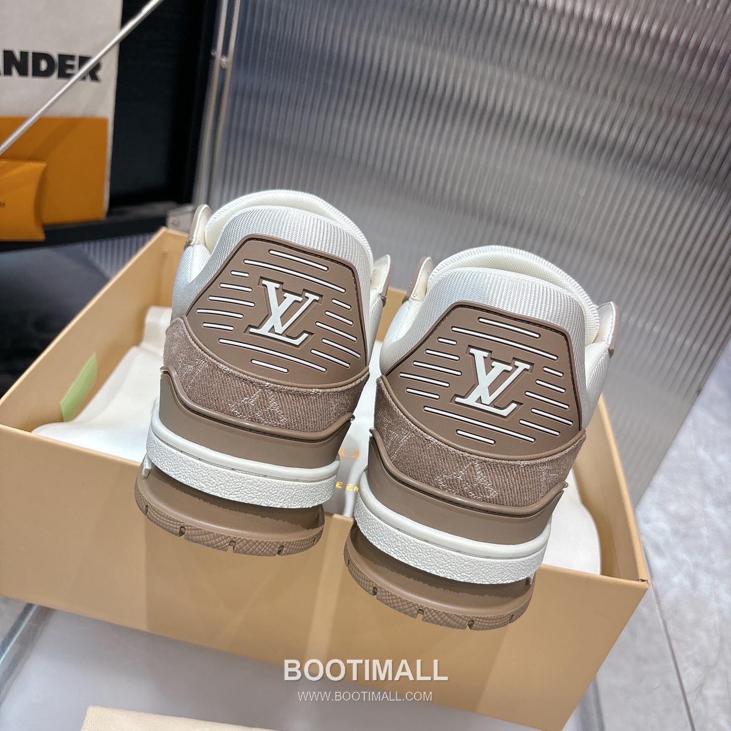 Louis Vuitton Trainer Monogram Denim 루이비통 트레이너 모노그램 데님 스니커즈 7