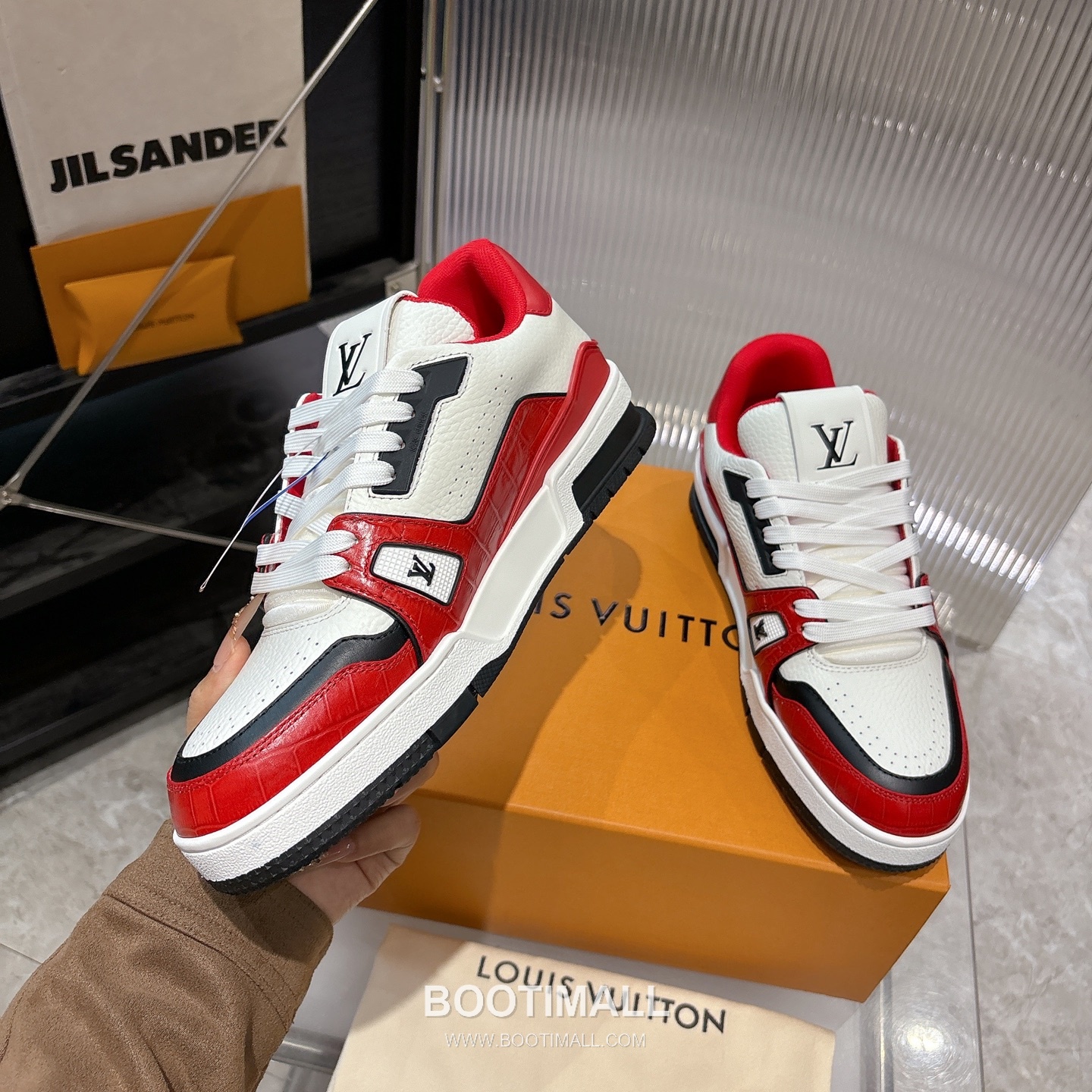 Louis Vuitton Trainer Monogram Denim 루이비통 트레이너 모노그램 데님 스니커즈 4