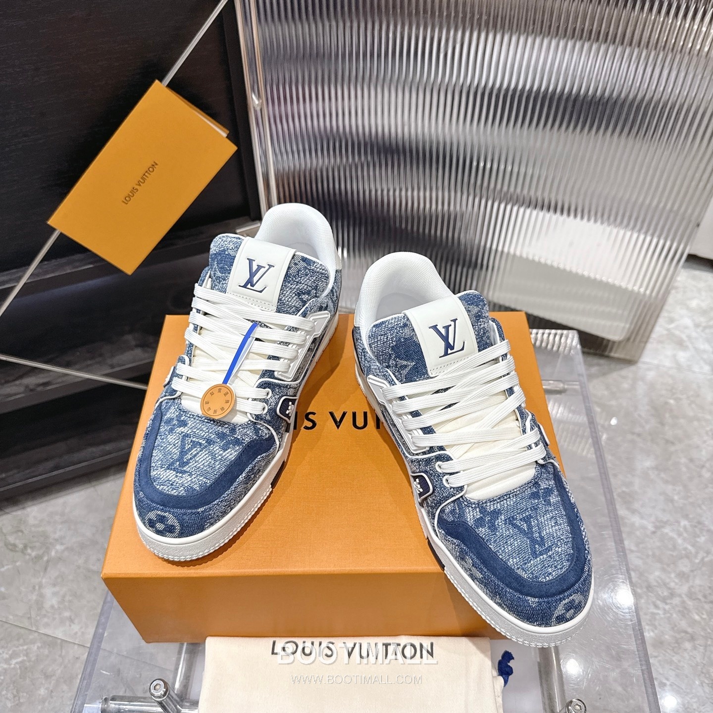 Louis Vuitton Trainer Monogram Denim 루이비통 트레이너 모노그램 데님 스니커즈 2