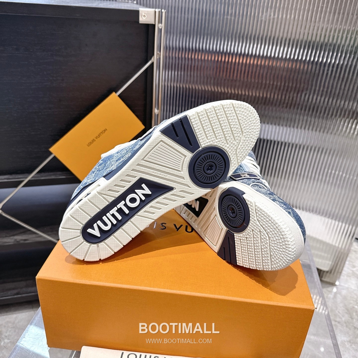 Louis Vuitton Trainer Monogram Denim 루이비통 트레이너 모노그램 데님 스니커즈 9