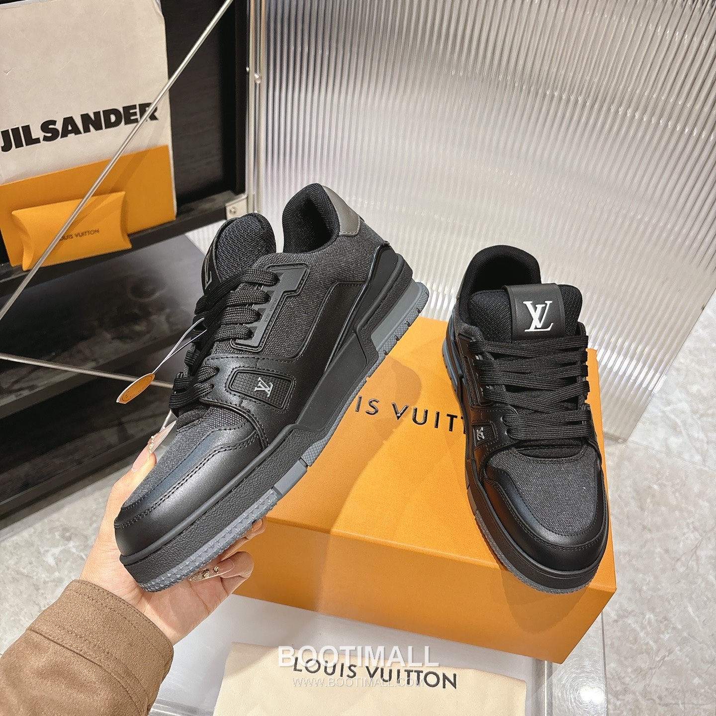 Louis Vuitton Trainer Monogram Denim 루이비통 트레이너 모노그램 데님 스니커즈 3