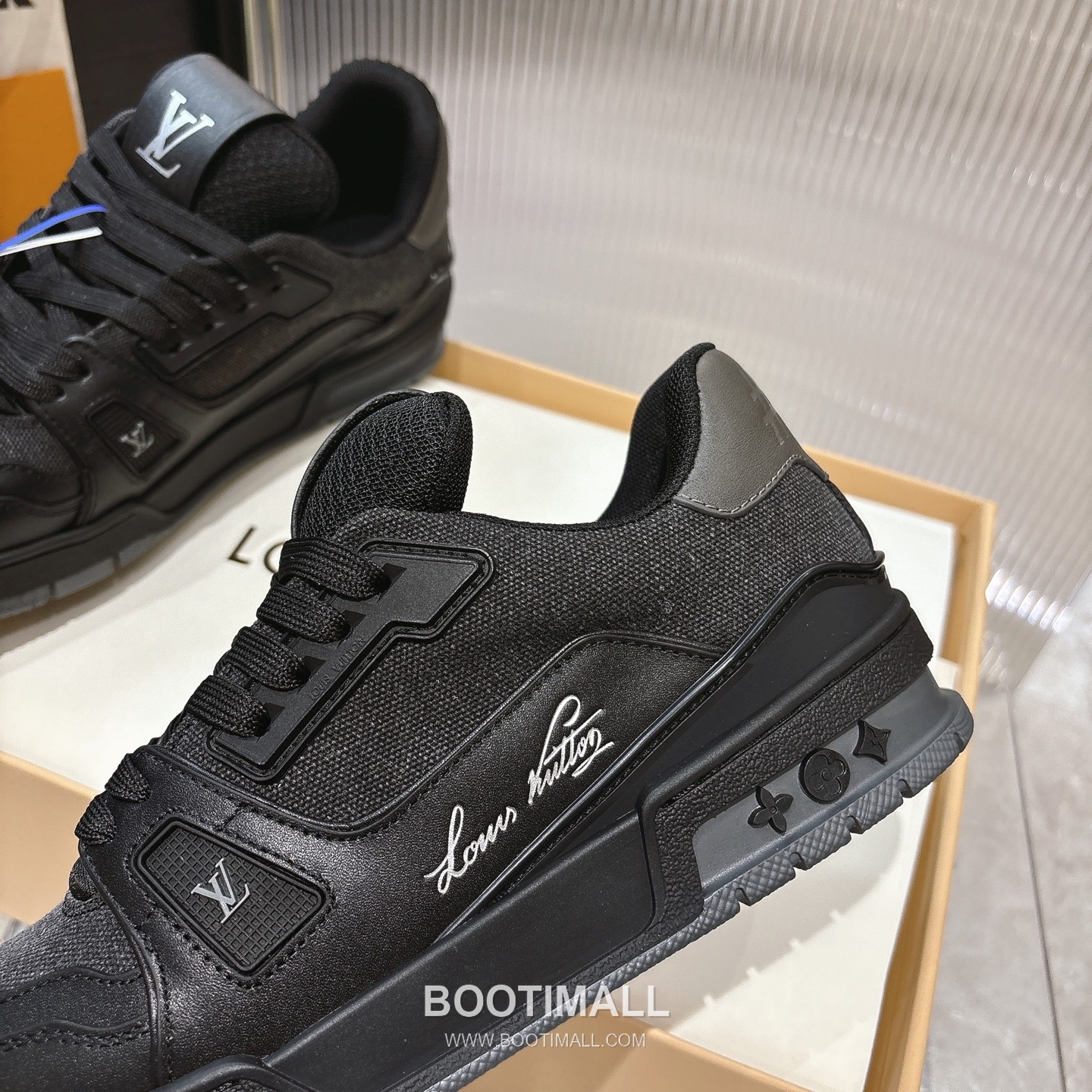 Louis Vuitton Trainer Monogram Denim 루이비통 트레이너 모노그램 데님 스니커즈 7