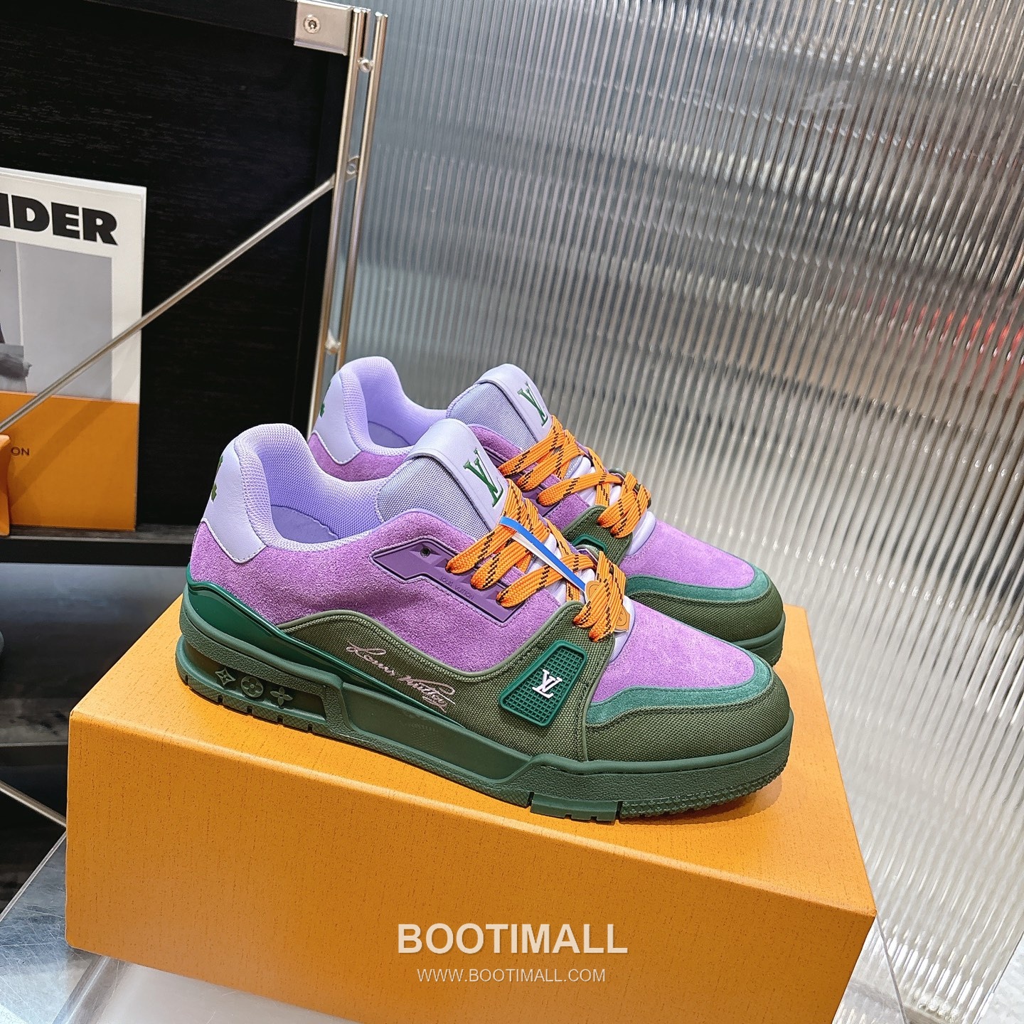 Louis Vuitton Trainer Monogram Denim 루이비통 트레이너 모노그램 데님 스니커즈 2