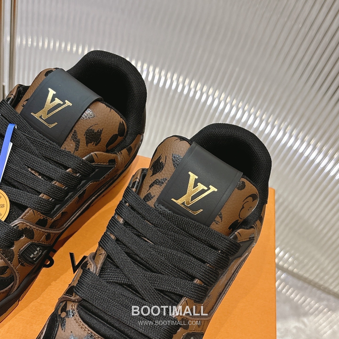 Louis Vuitton Trainer Monogram Denim 루이비통 트레이너 모노그램 데님 스니커즈 9