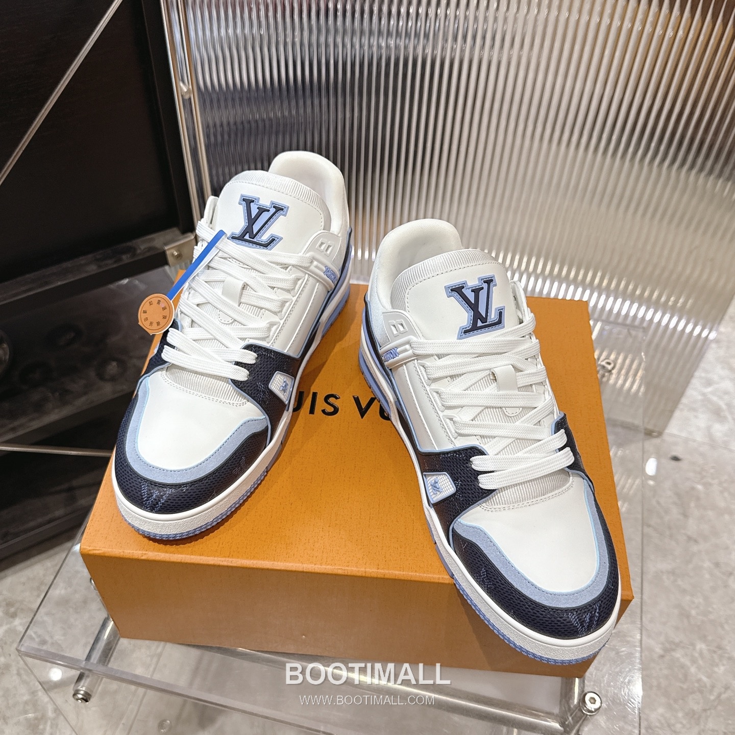 Louis Vuitton Trainer Monogram Denim 루이비통 트레이너 모노그램 데님 스니커즈 2